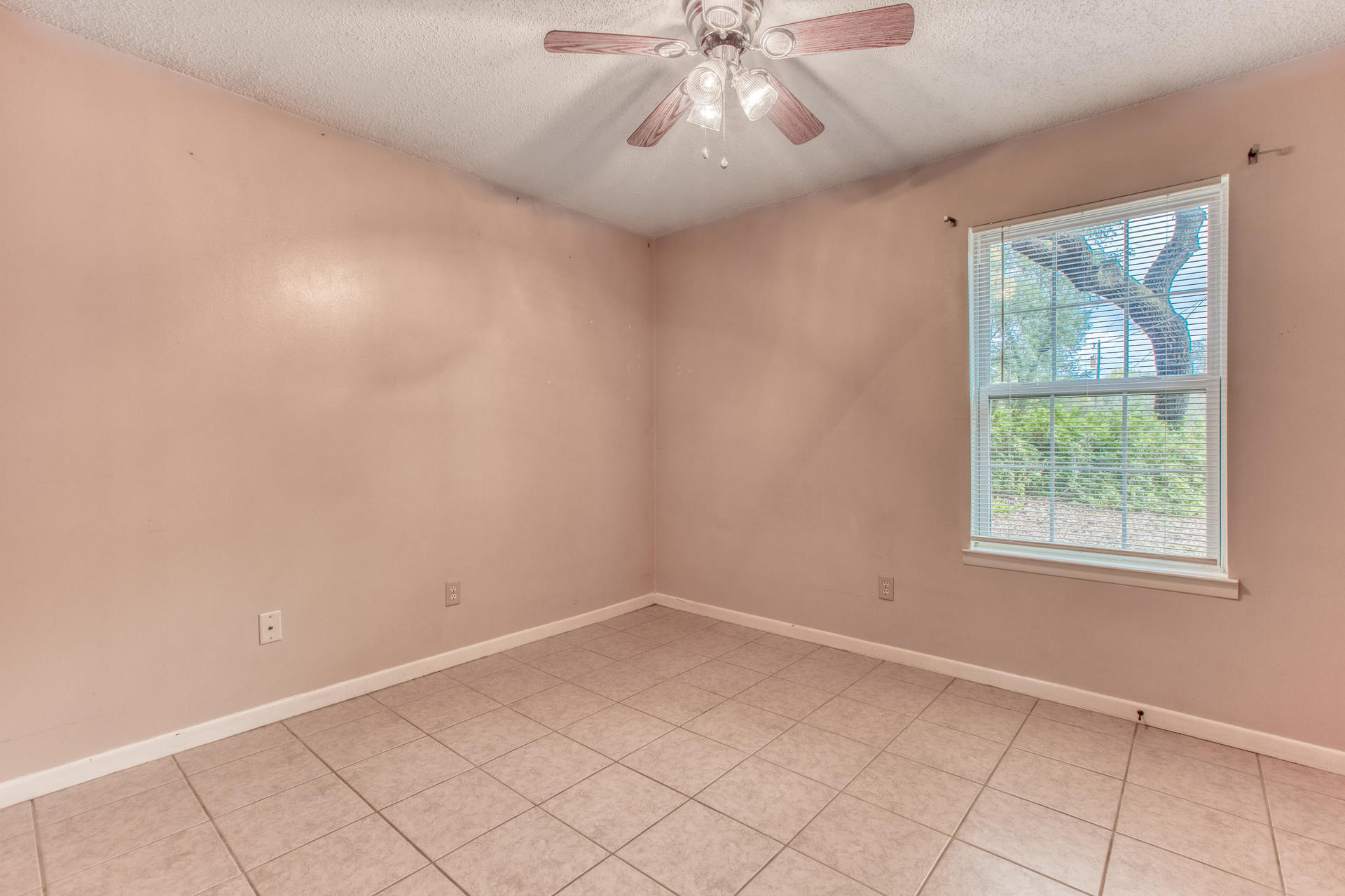 CREEKSIDE 2 - Residential