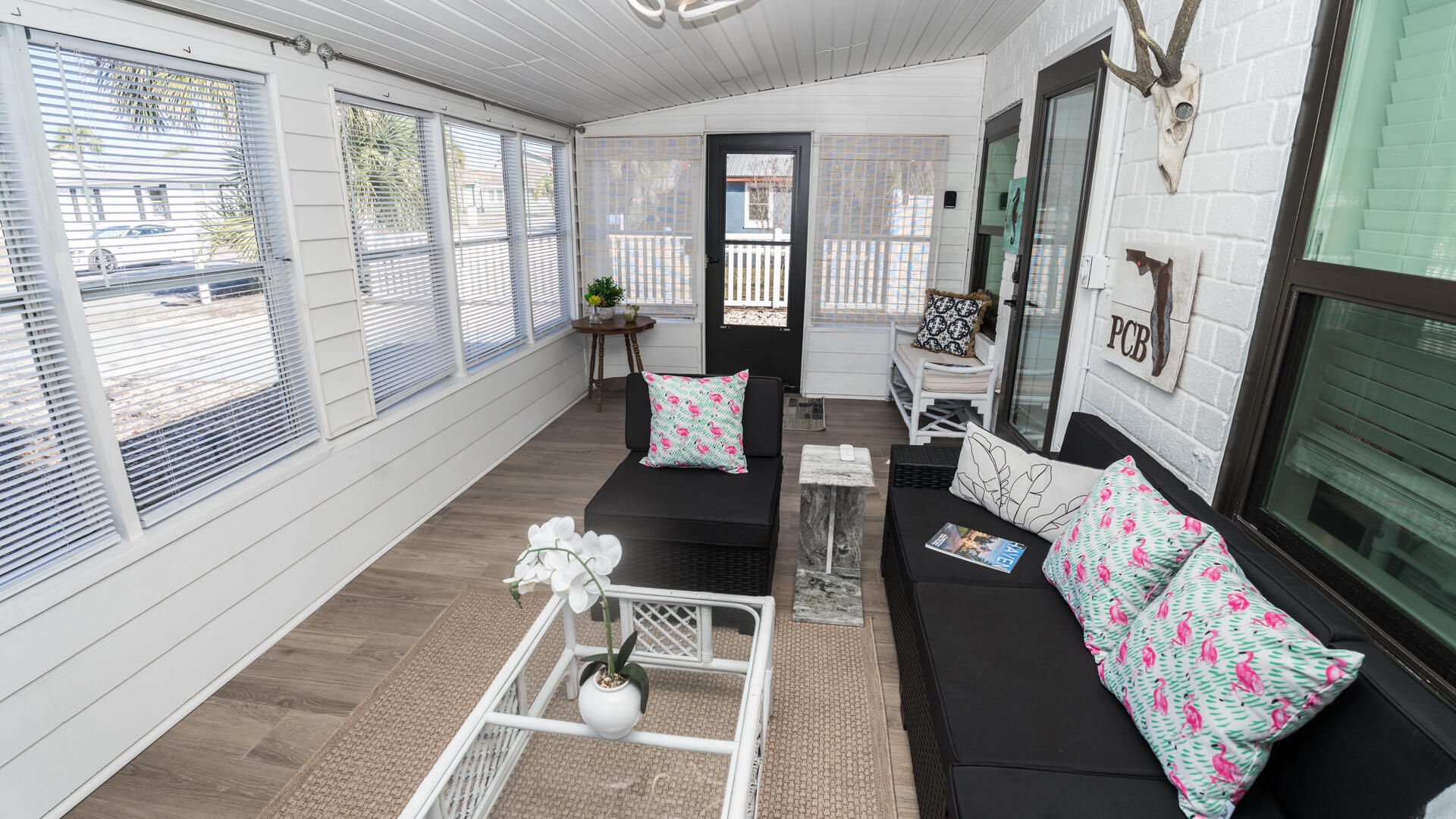 BID-A-WEE S/D - Residential