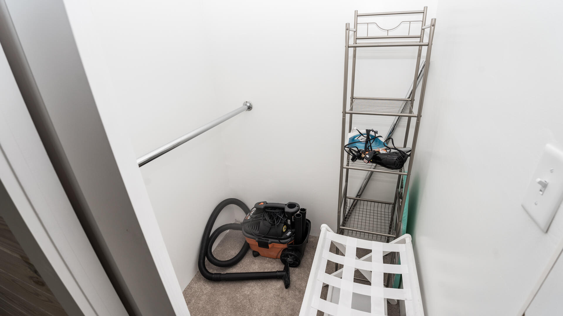 BID-A-WEE S/D - Residential