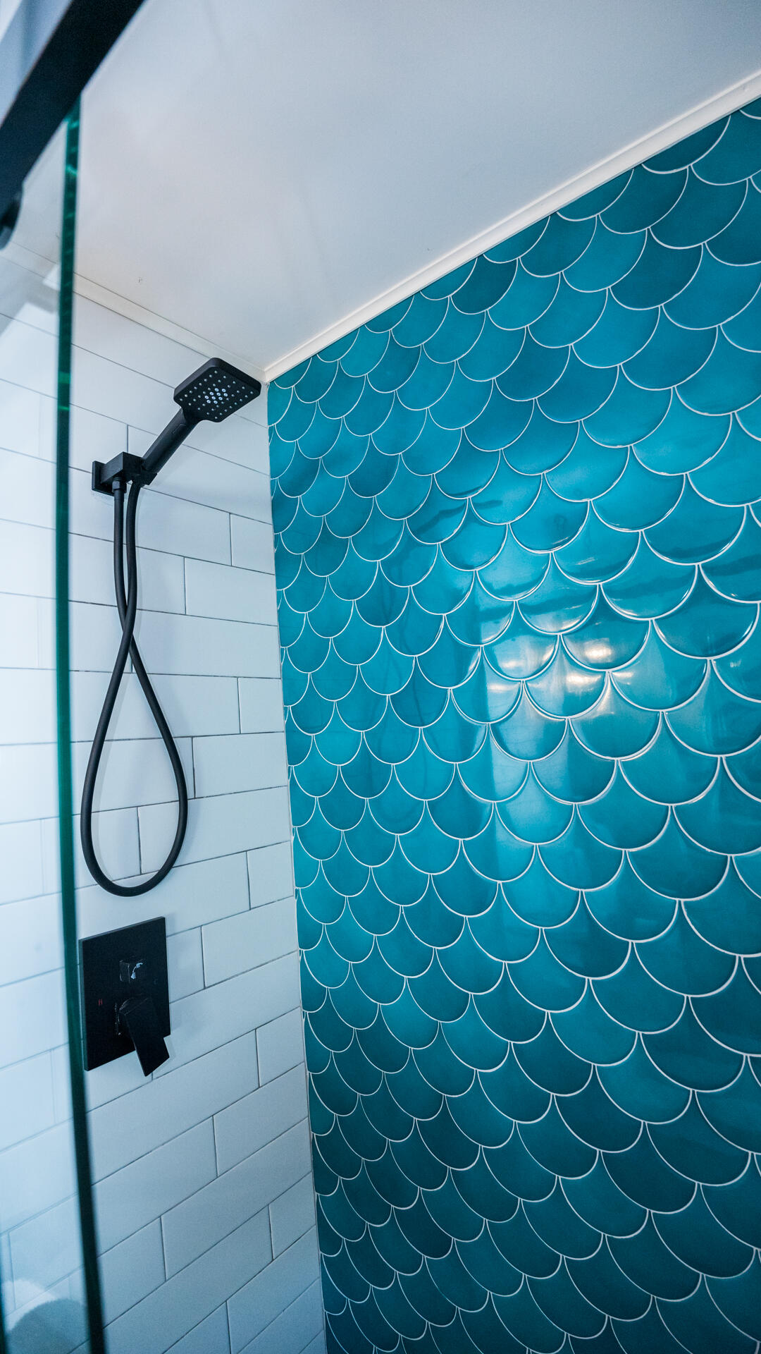 BID-A-WEE S/D - Residential