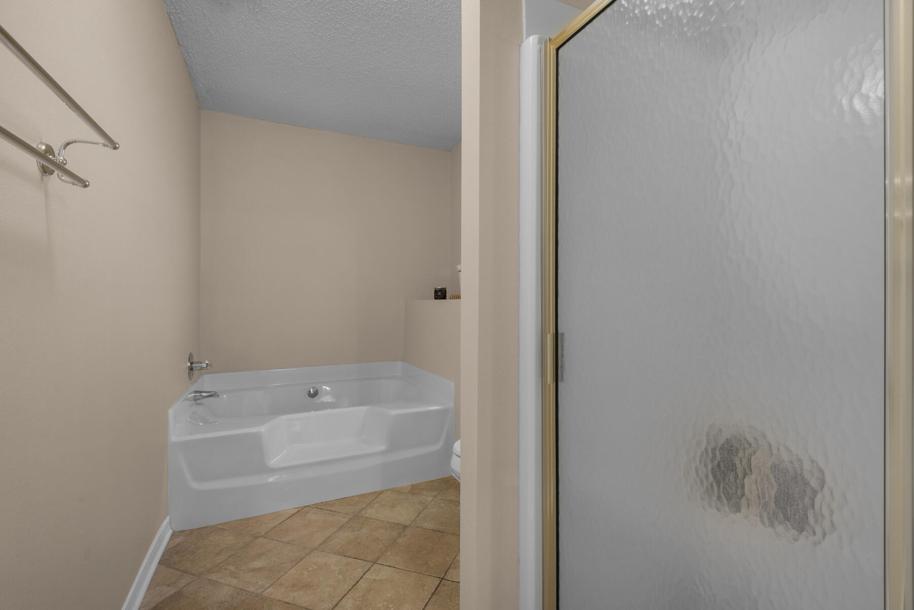 SPANISH TRACE ESTATES - Residential