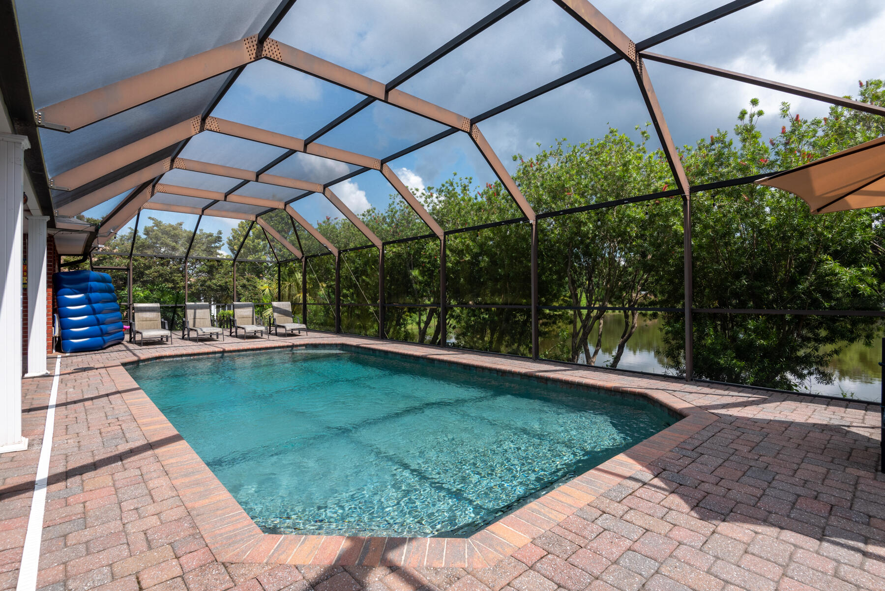 SPANISH TRACE ESTATES - Residential