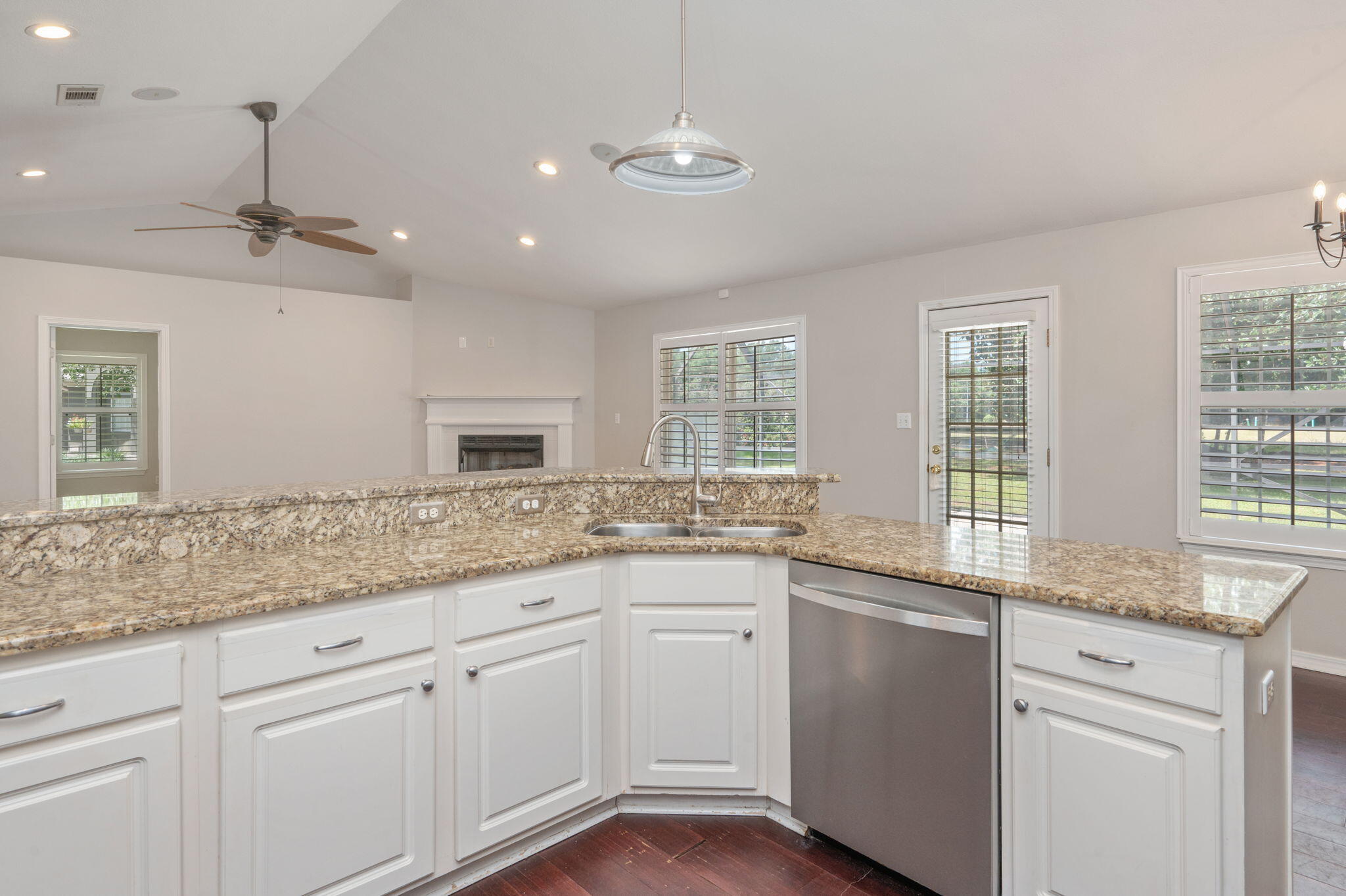 MAGNOLIA PLANTATION AT BLUEWATER BAY - Residential Lease