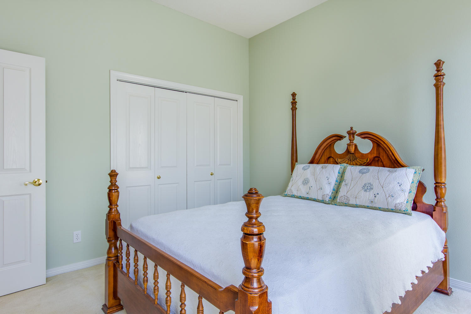 POMPHREY MANOR - Residential