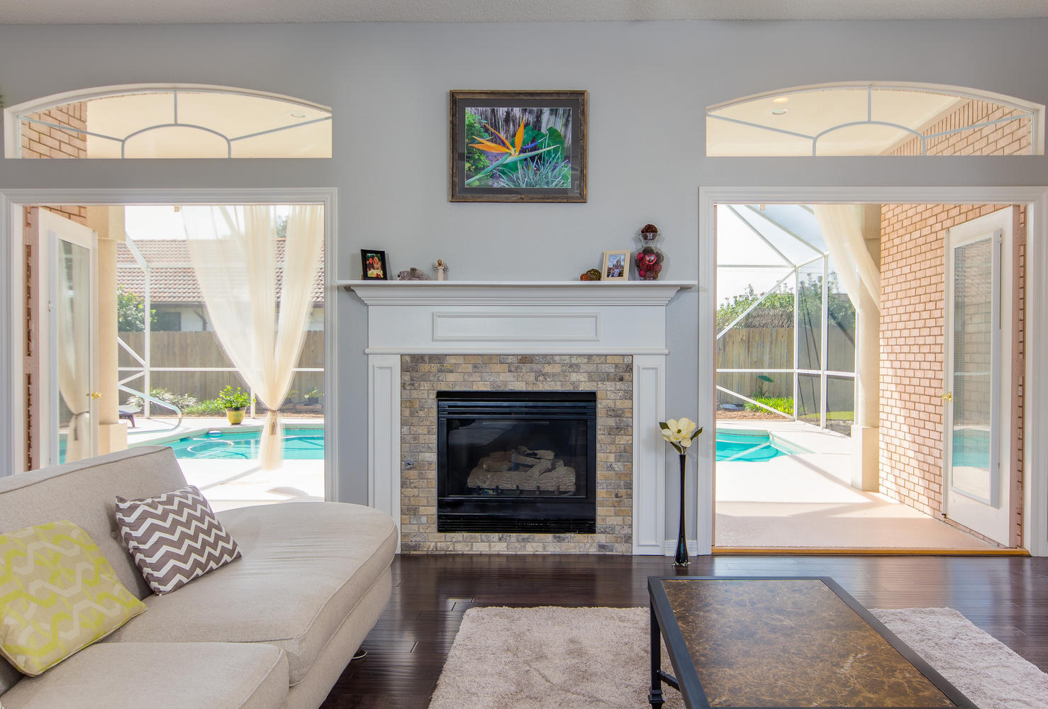 POMPHREY MANOR - Residential