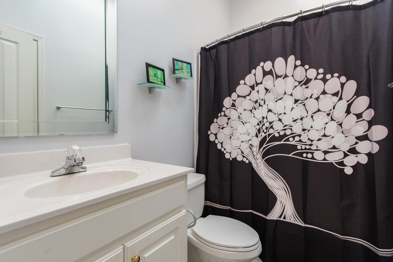 POMPHREY MANOR - Residential