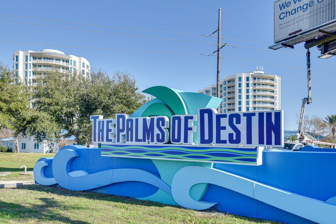 THE PALMS OF DESTIN - Residential