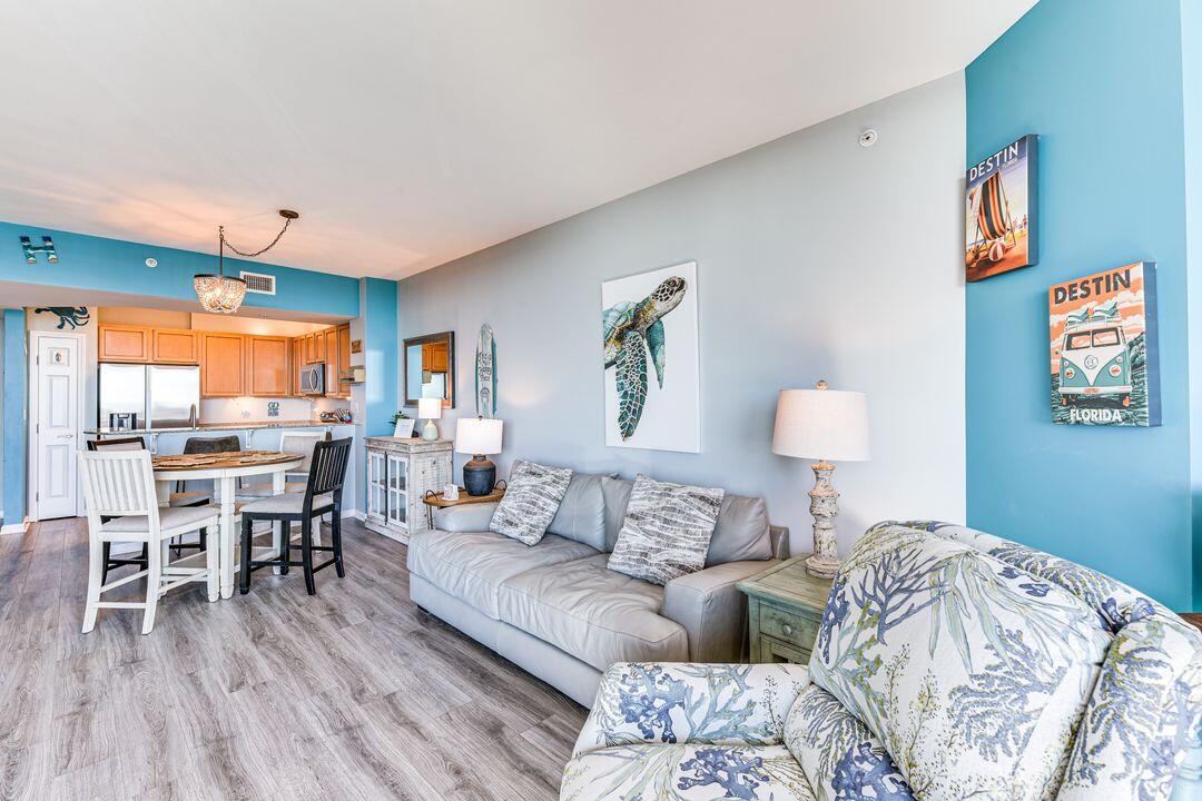 THE PALMS OF DESTIN - Residential
