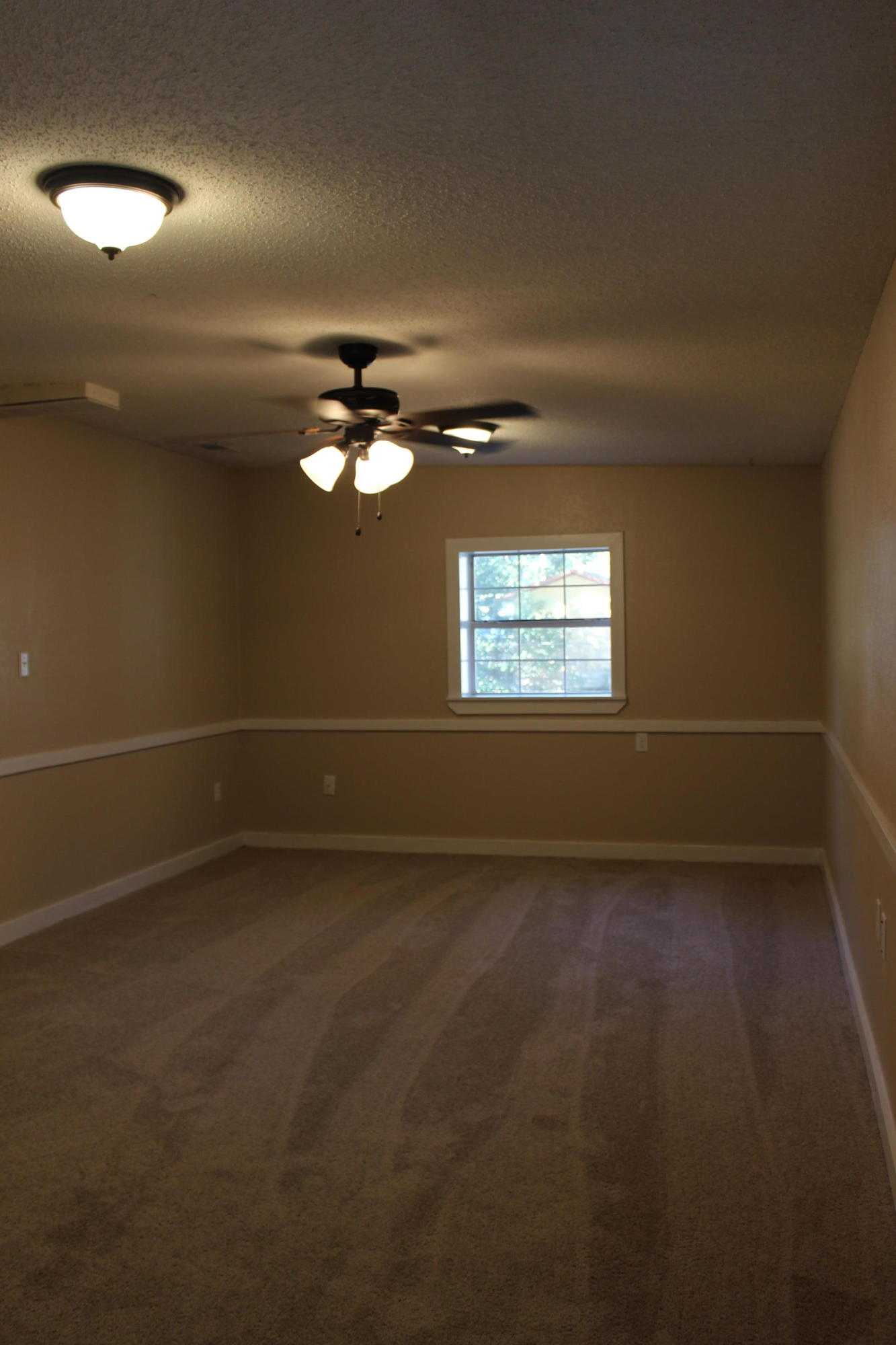 FORT WALTON BEACH / OAKLAND / CANTERBURY WOODS - Residential