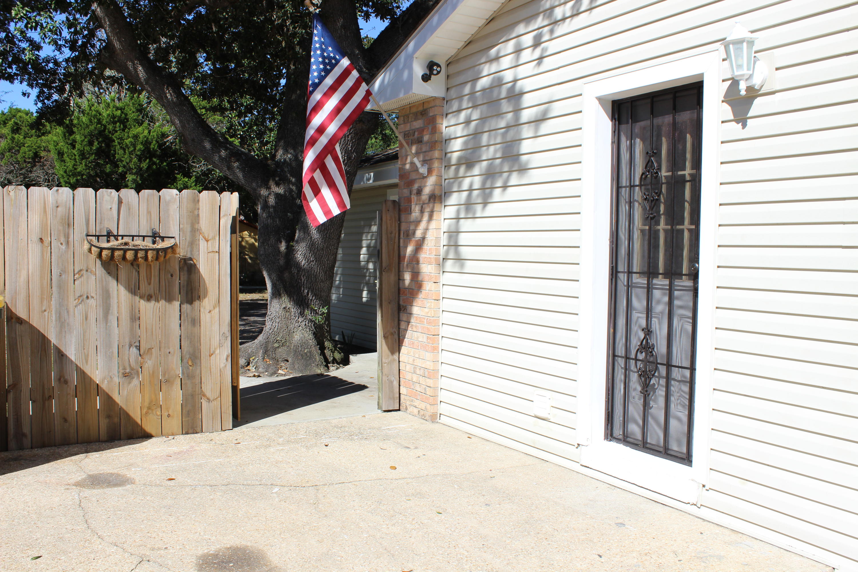 FORT WALTON BEACH / OAKLAND / CANTERBURY WOODS - Residential