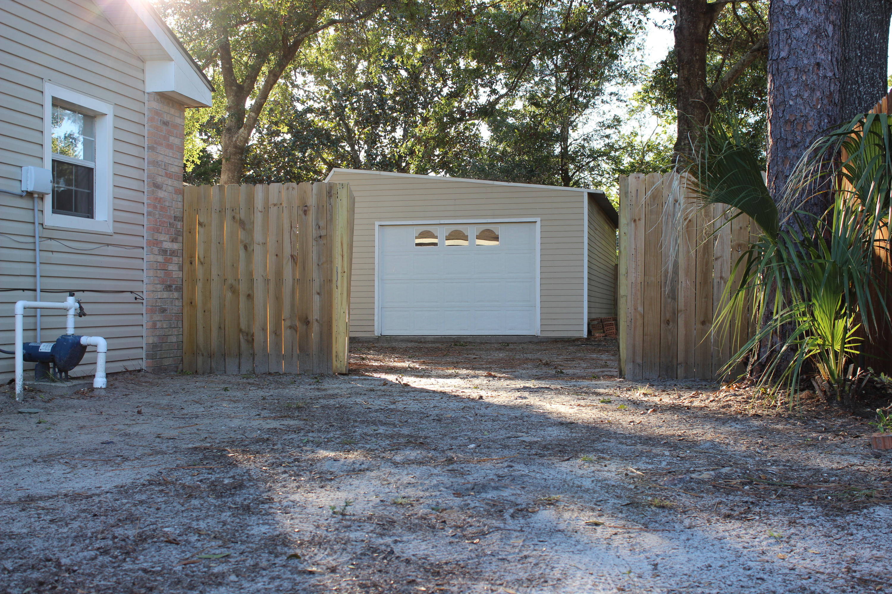 FORT WALTON BEACH / OAKLAND / CANTERBURY WOODS - Residential