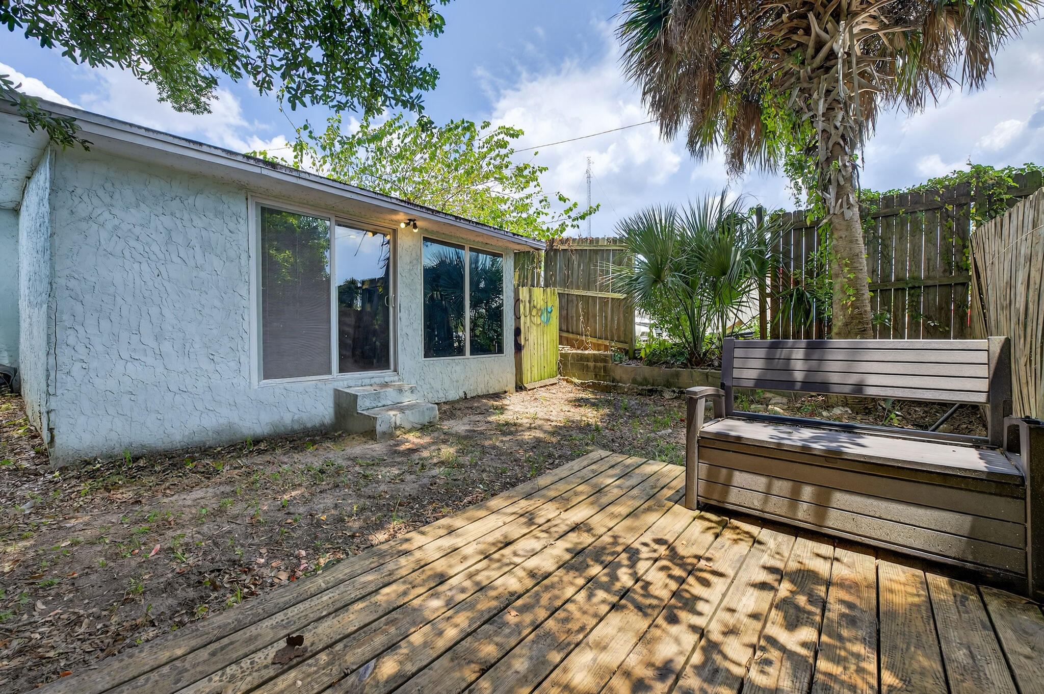 NO RECORDED SUBDIVISION - Residential