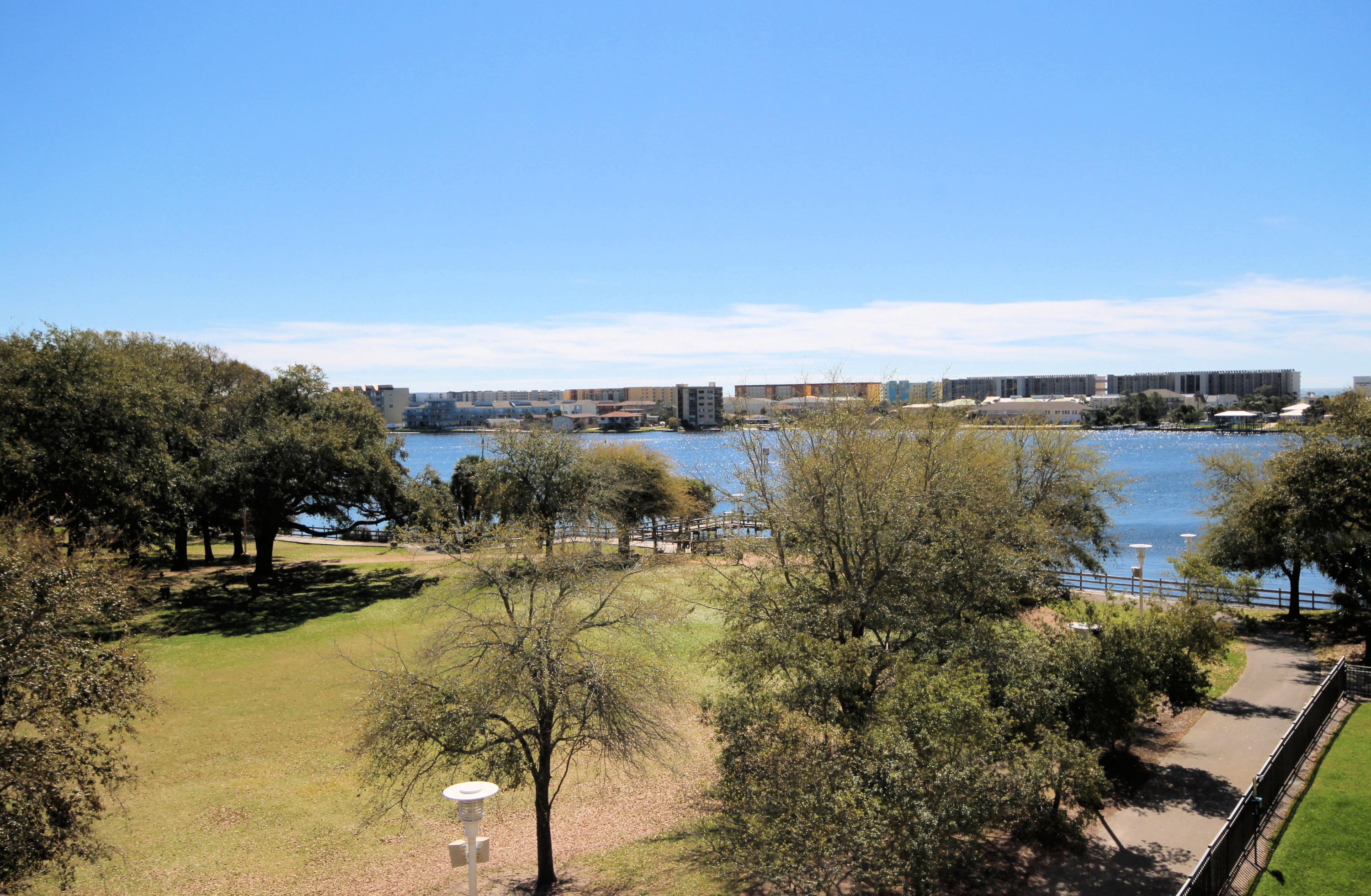 INDIANOLA ON THE WATER - Residential