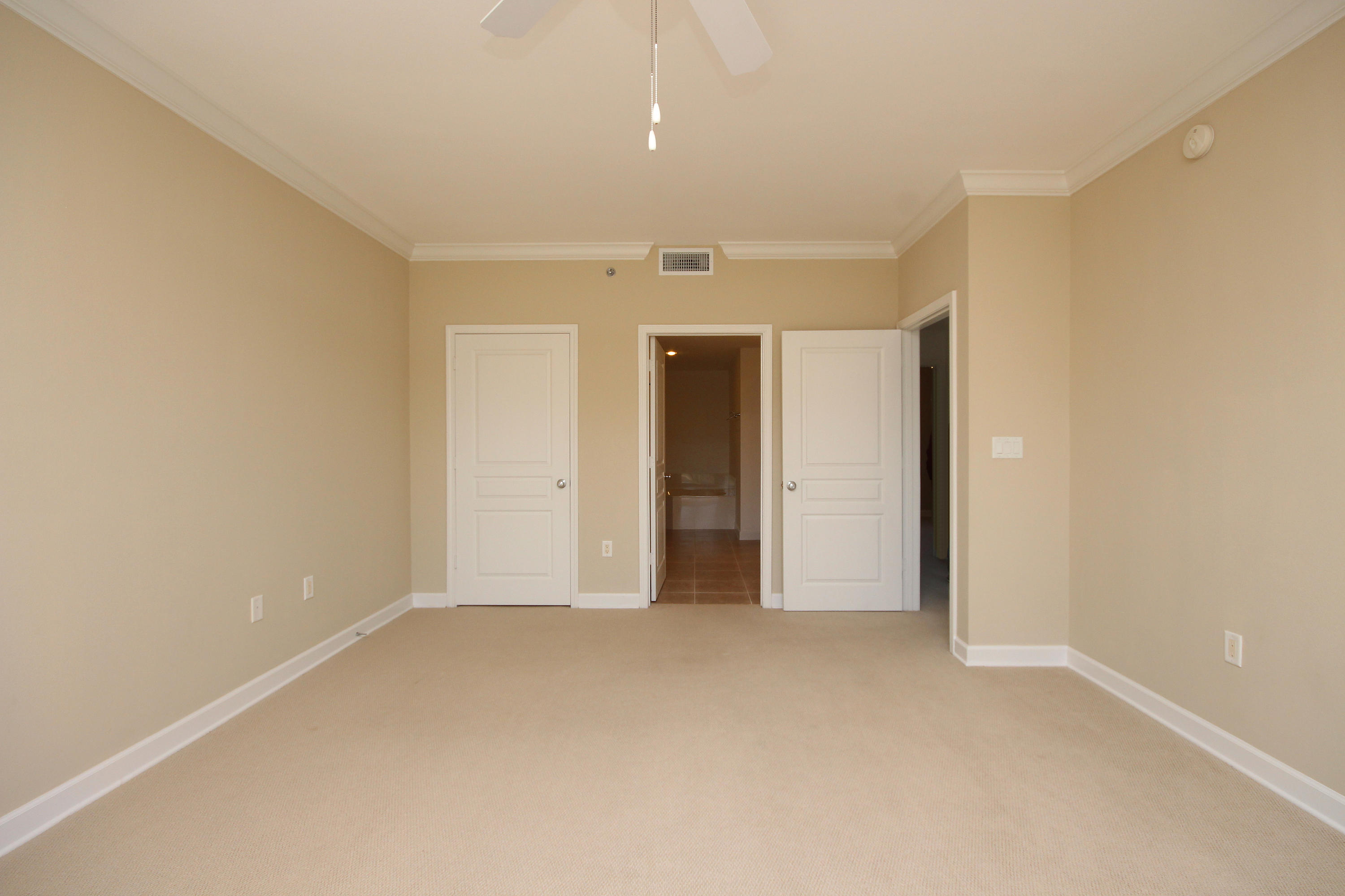 INDIANOLA ON THE WATER - Residential