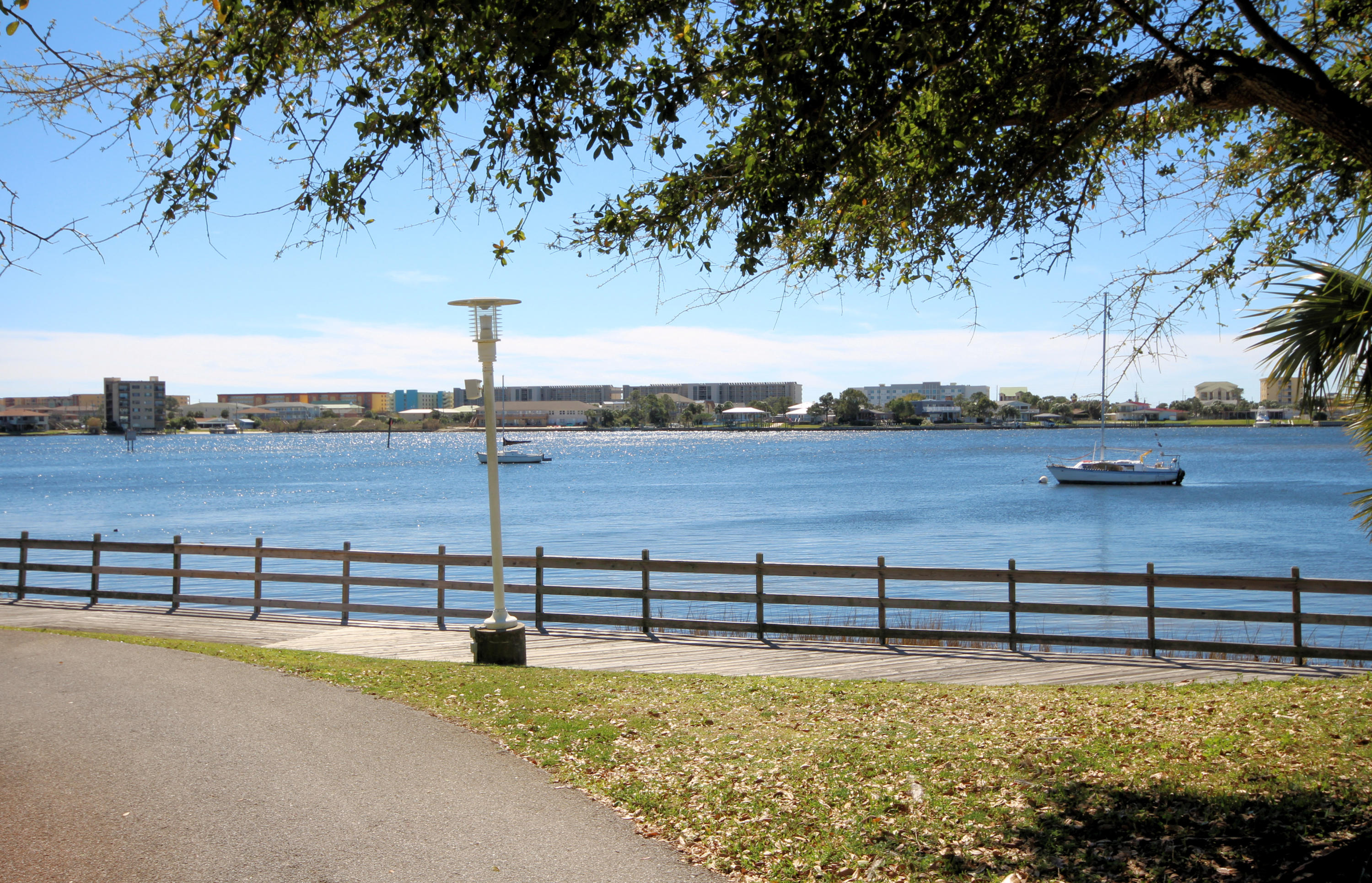 INDIANOLA ON THE WATER - Residential