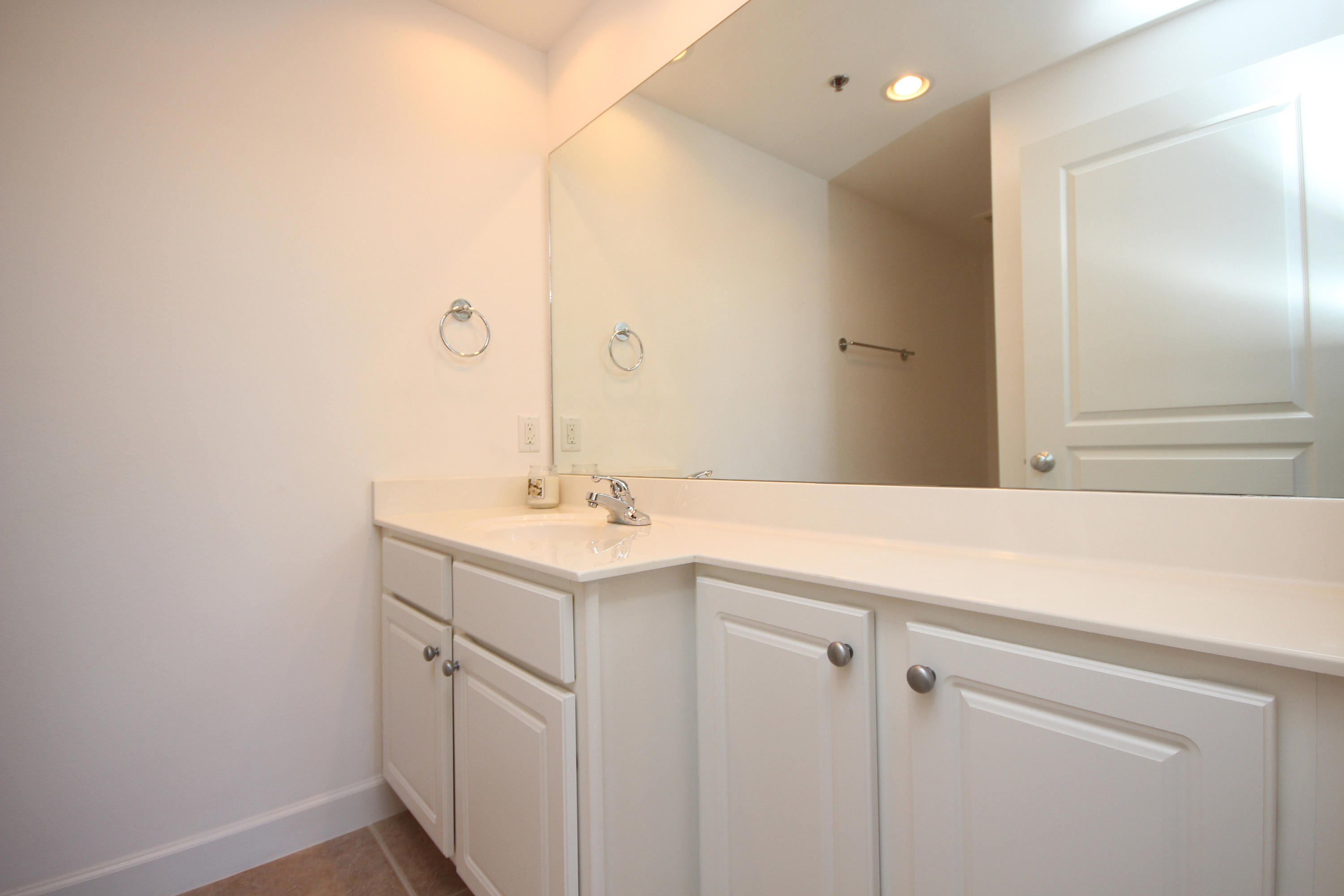 INDIANOLA ON THE WATER - Residential