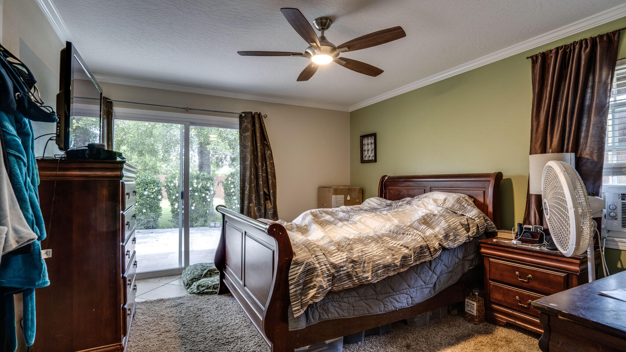 TANGLEWOOD S/D 1ST ADDN - Residential Lease