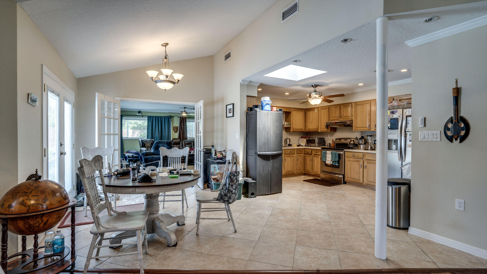 TANGLEWOOD S/D 1ST ADDN - Residential Lease