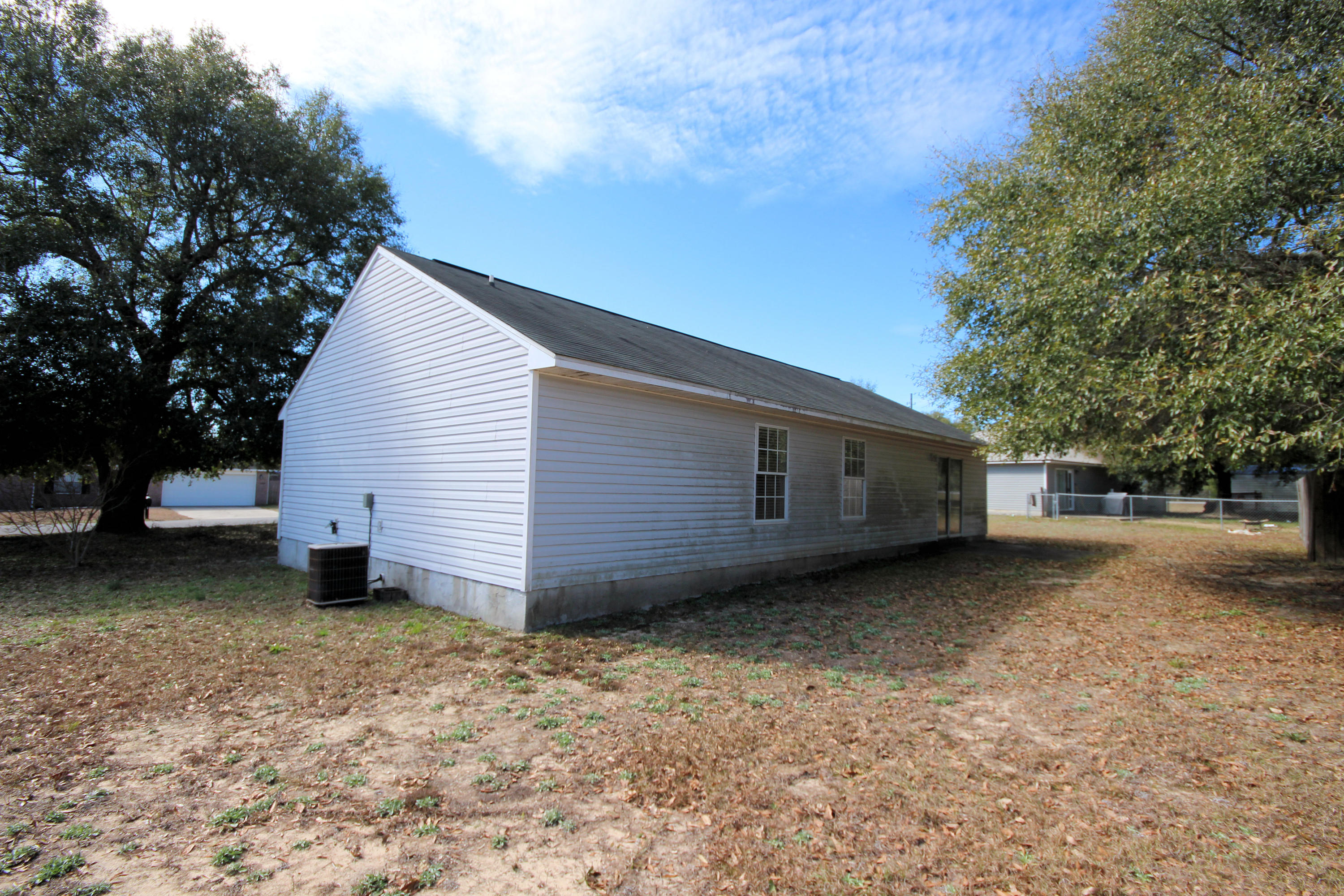 FAIRCHILD ESTATES - Residential