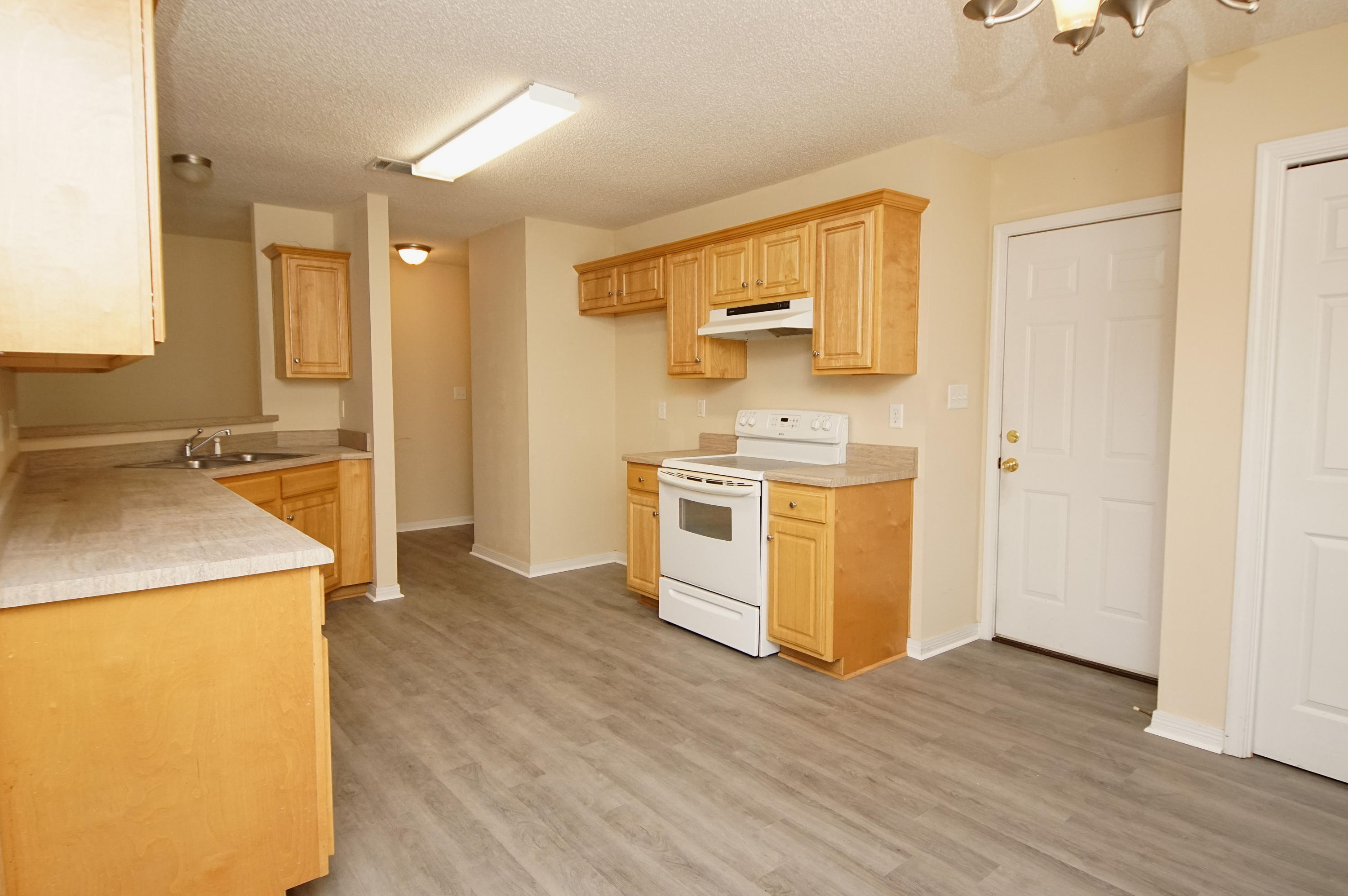 FAIRCHILD ESTATES - Residential