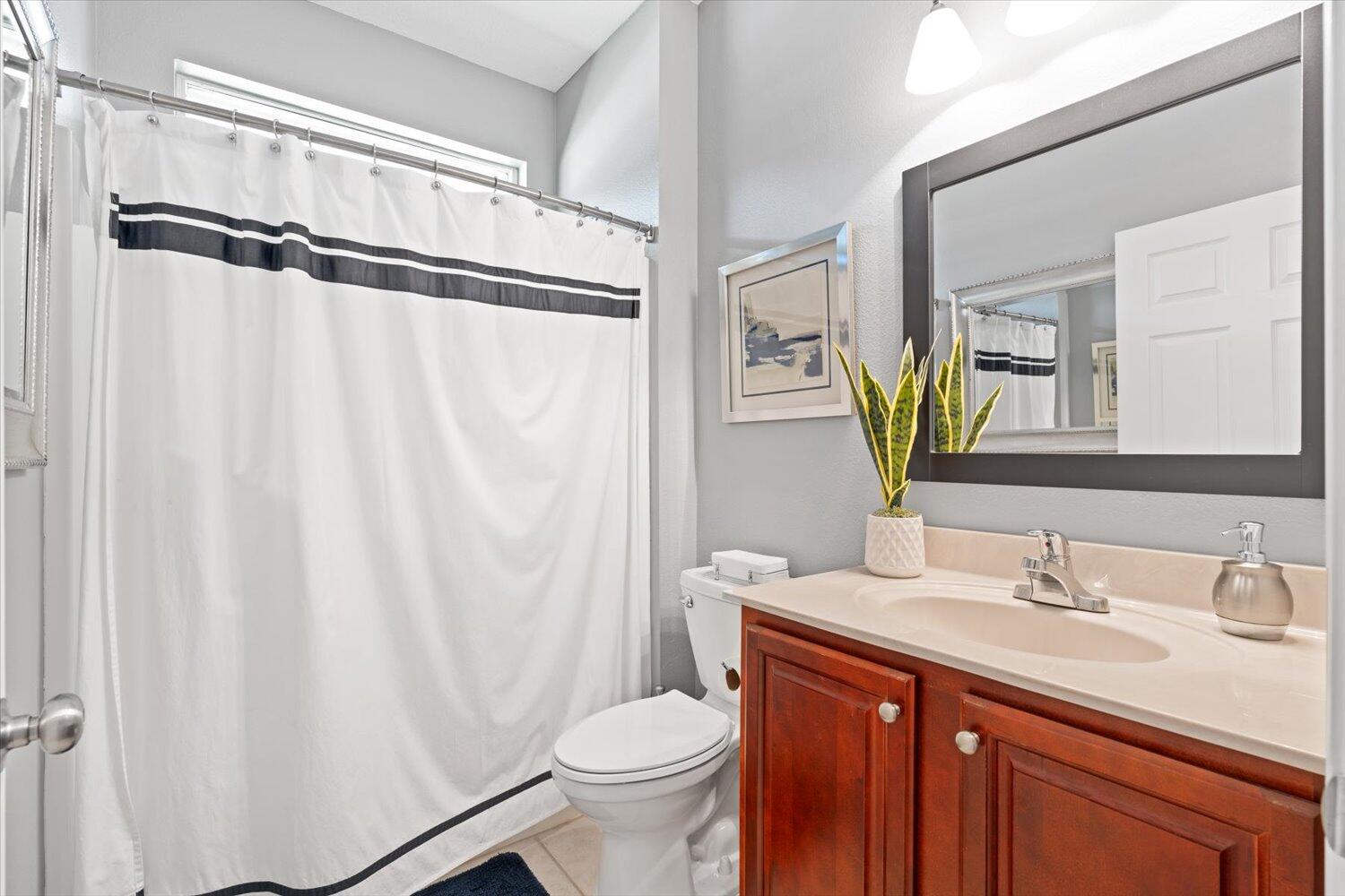 QUAYSIDE VILLAGE PH III - Residential