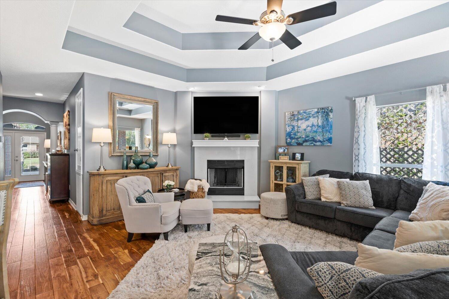 QUAYSIDE VILLAGE PH III - Residential