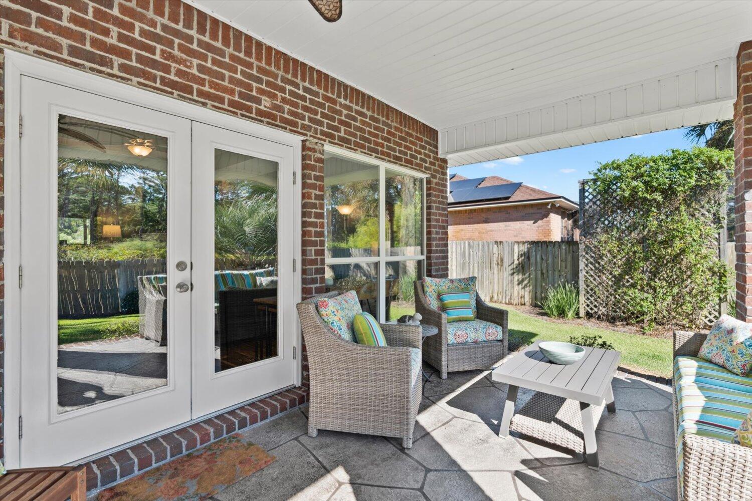 QUAYSIDE VILLAGE PH III - Residential