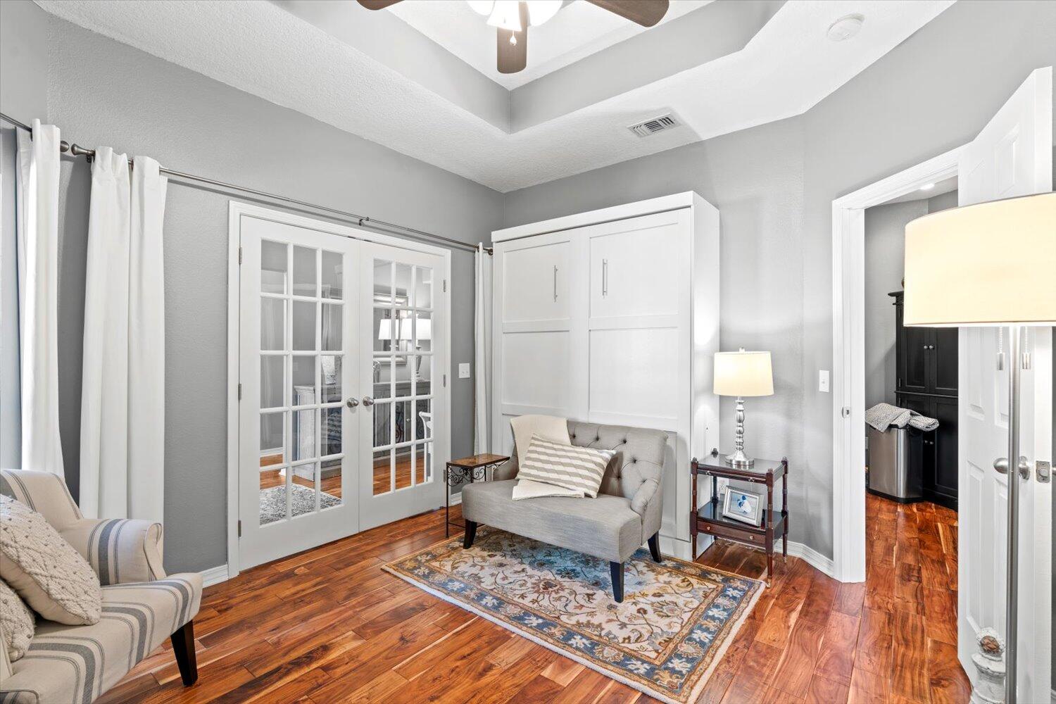 QUAYSIDE VILLAGE PH III - Residential