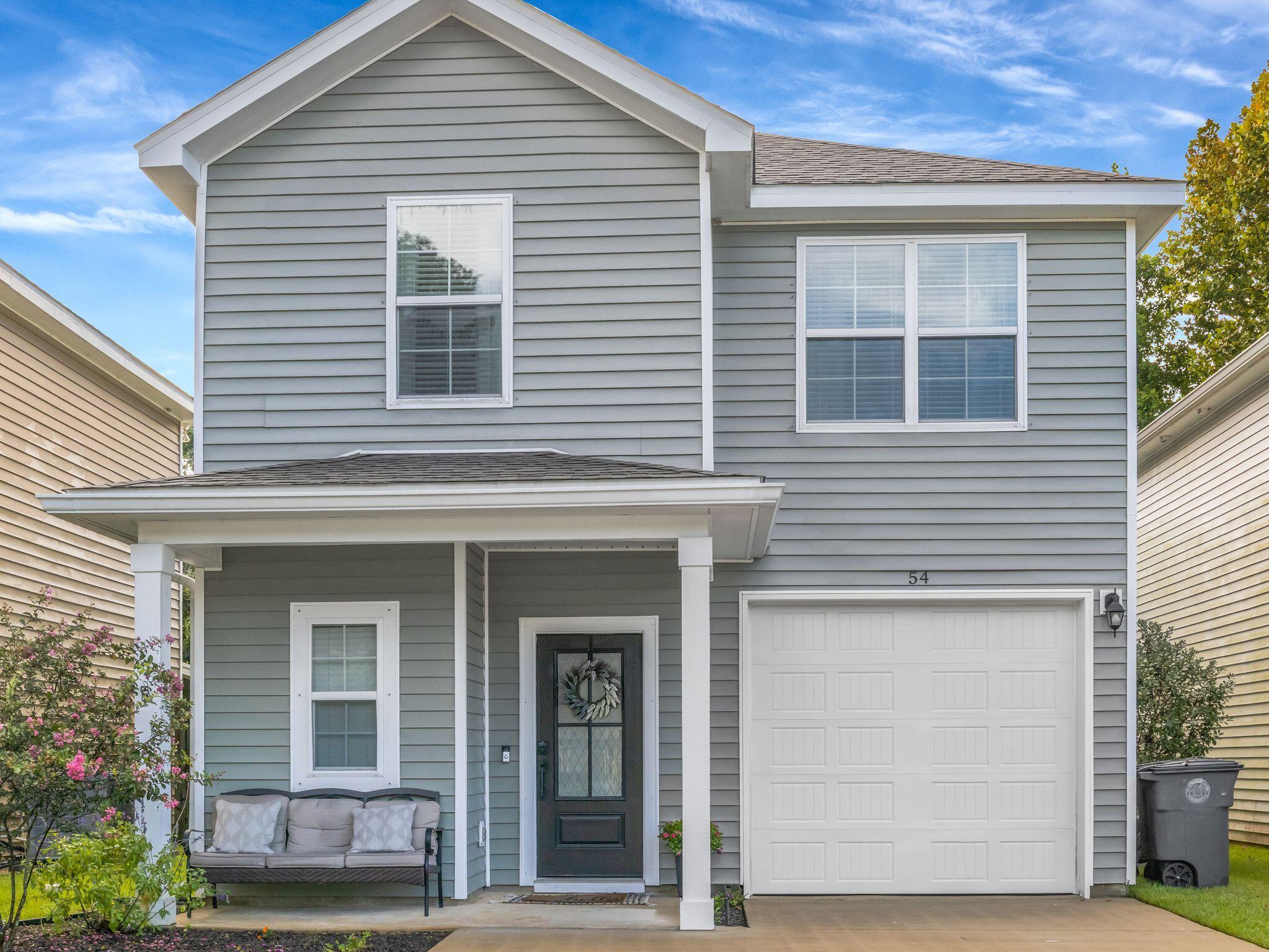 Come take a look at this great 4 bedroom home built in 2018. Open floorpan with stainless steel appliances ,granite countertops, an island and a pantry. There is a single car garage, fenced backyard.Great central location, very close to NWFL College, Just over 3 miles to the Eglin AFB, and under 12 miles to Duke Field. A short drive to Destins beautiful beaches. 2 minutes to the north entrance of Turkey Creek Park