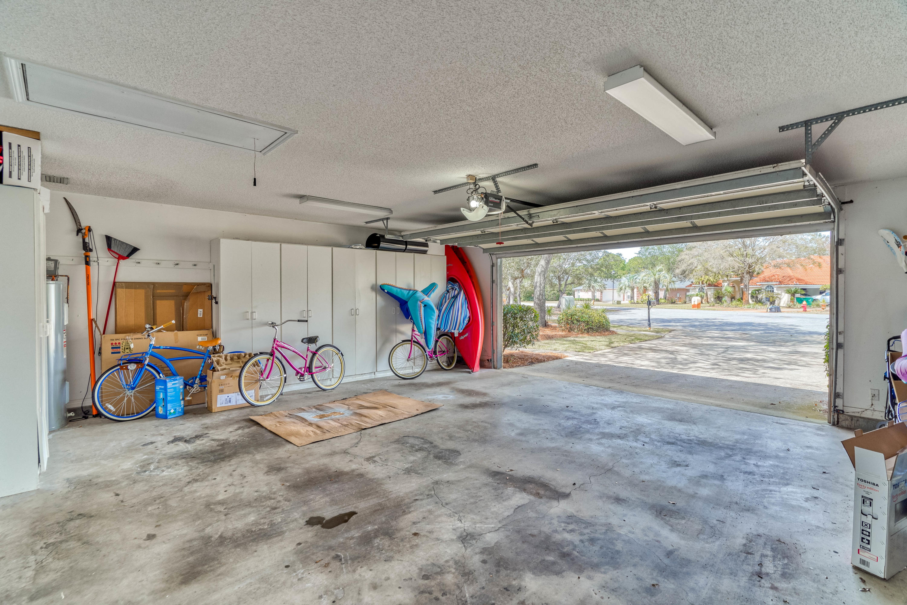 WINDSOR FOREST - Residential