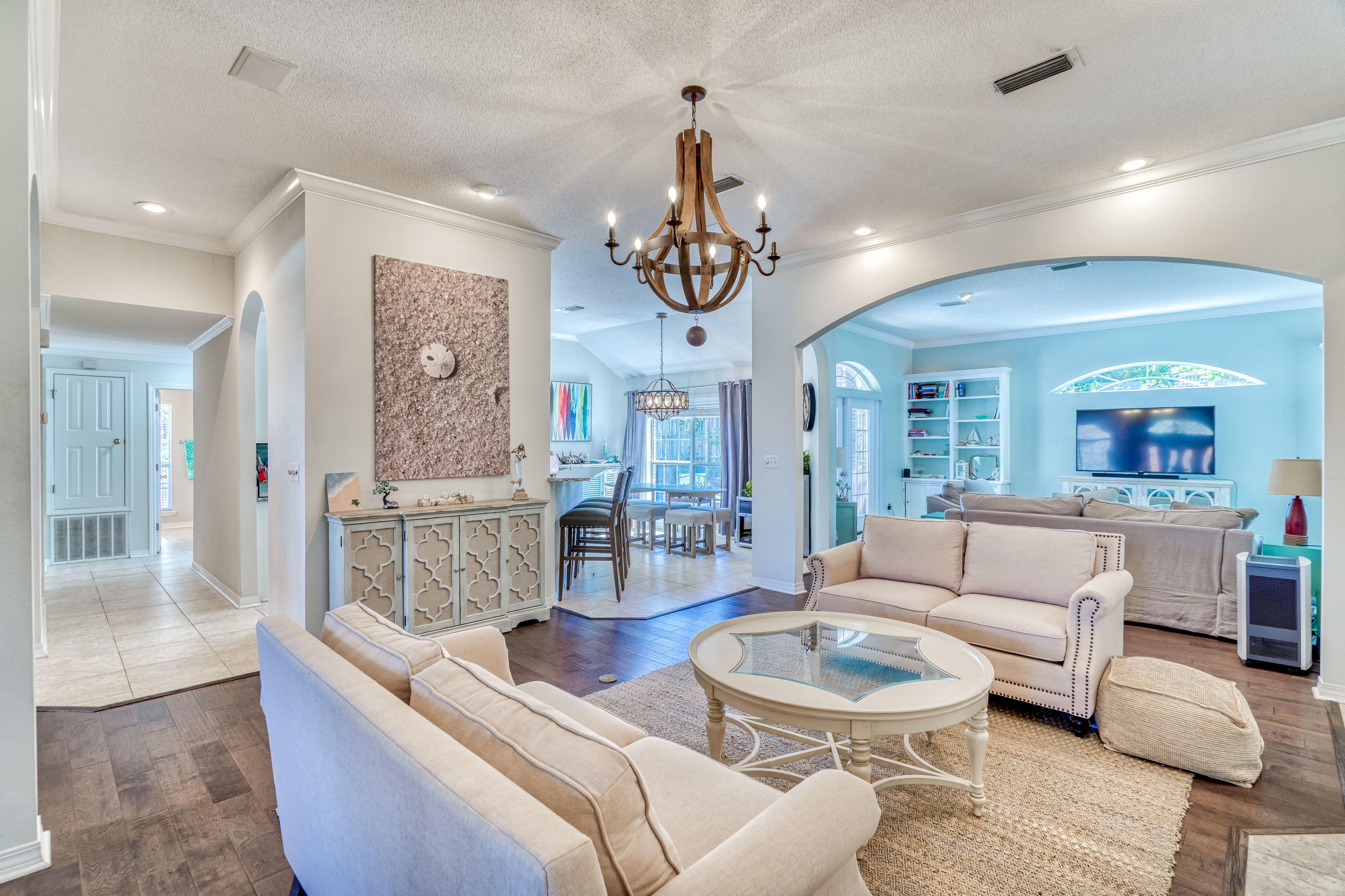 WINDSOR FOREST - Residential