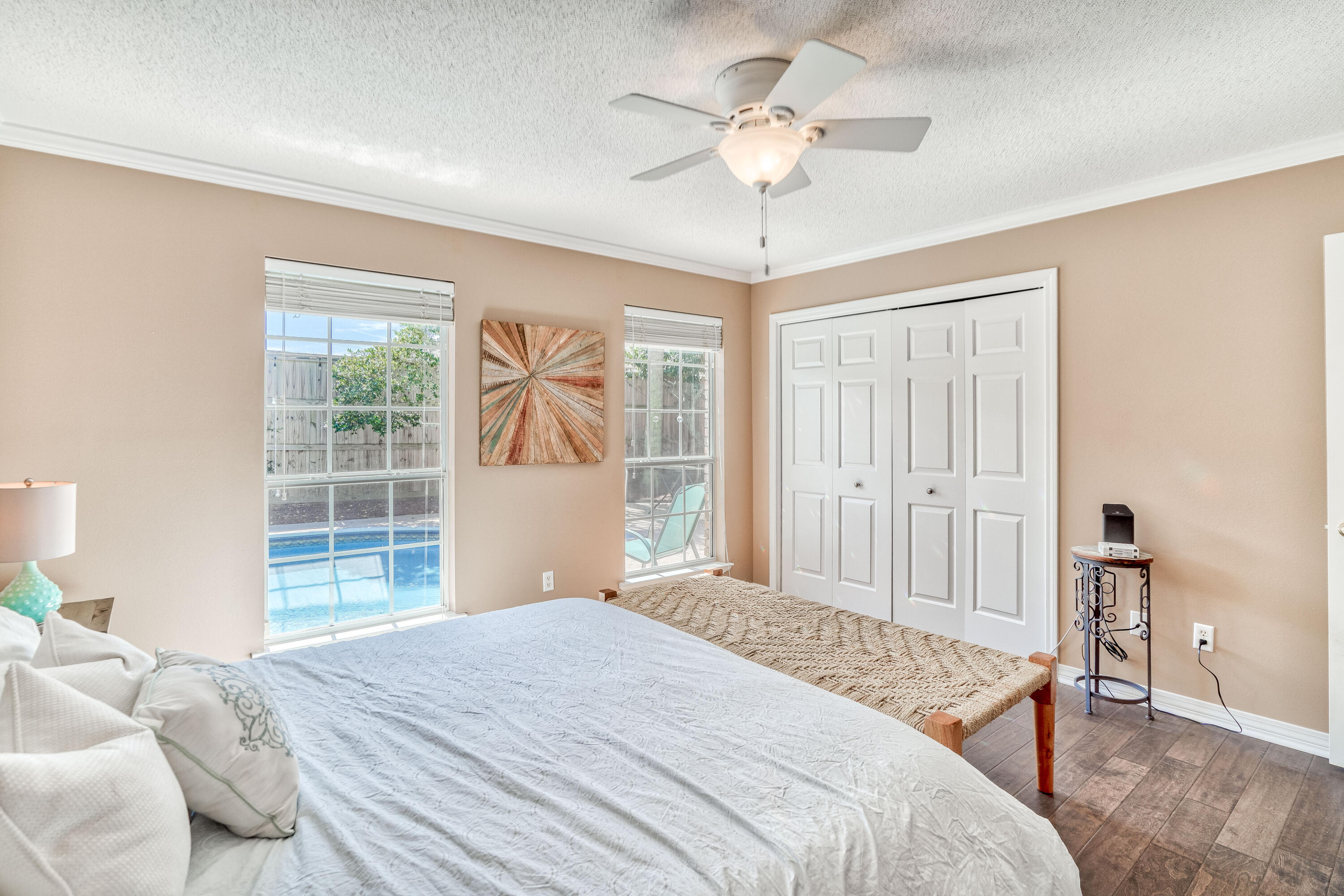 WINDSOR FOREST - Residential