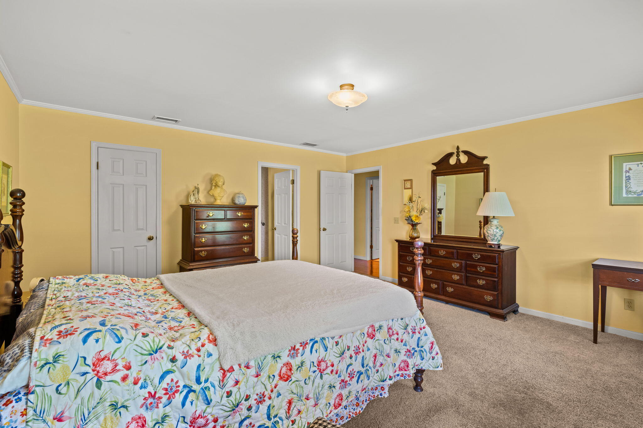 CANDLEWICK ACRES - Residential