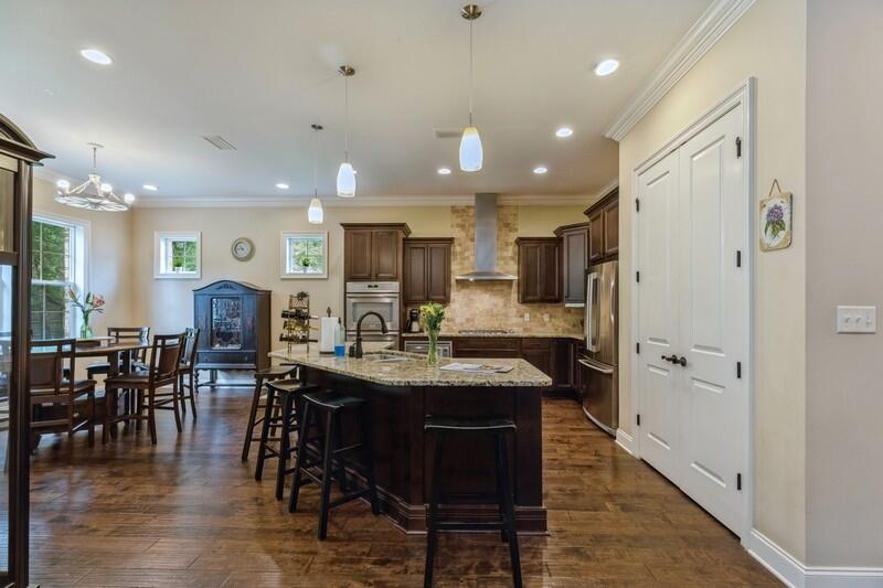 THE STABLES AT ROCKY BAYOU - Residential