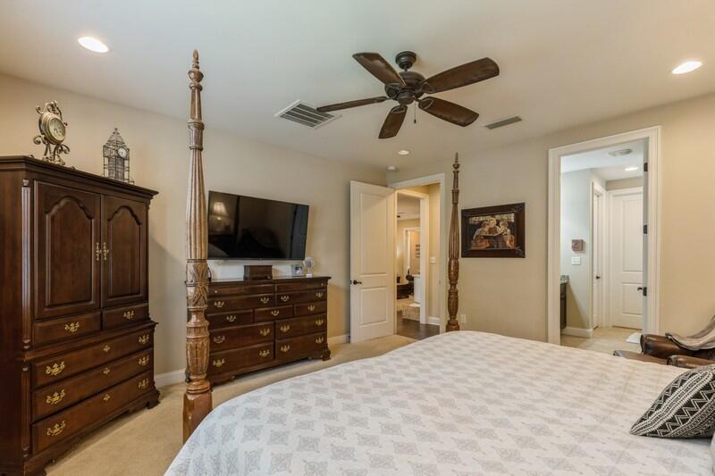 THE STABLES AT ROCKY BAYOU - Residential