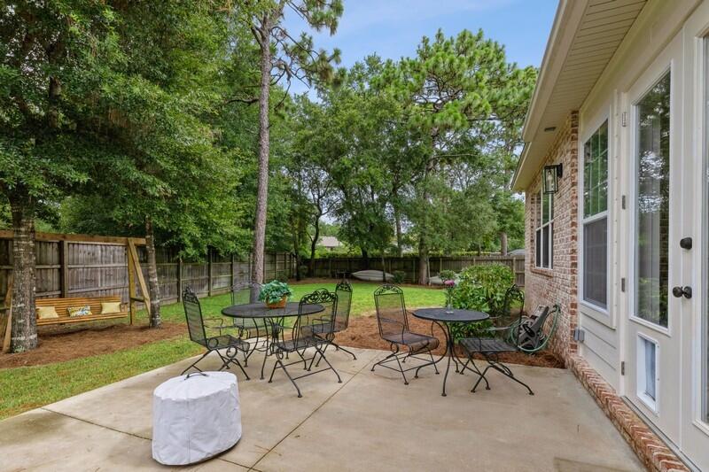 THE STABLES AT ROCKY BAYOU - Residential