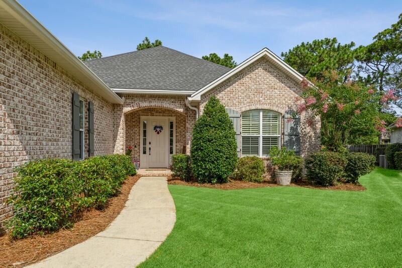 THE STABLES AT ROCKY BAYOU - Residential