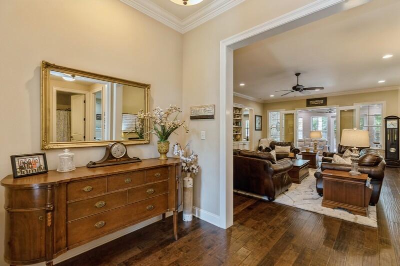 THE STABLES AT ROCKY BAYOU - Residential