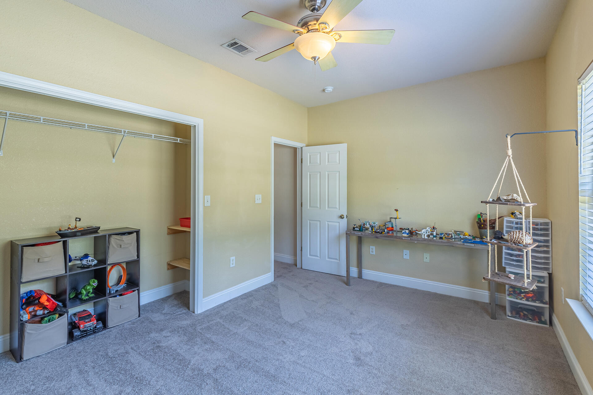 GARDEN OAKS - Residential