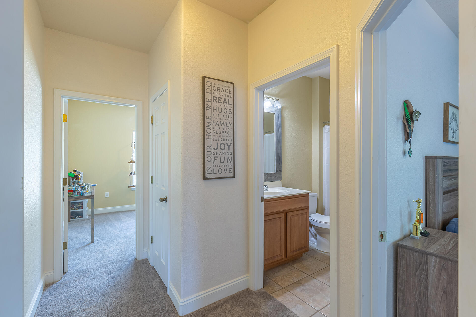 GARDEN OAKS - Residential