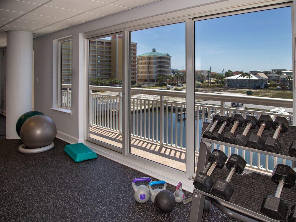 HARBOR LANDING - Residential