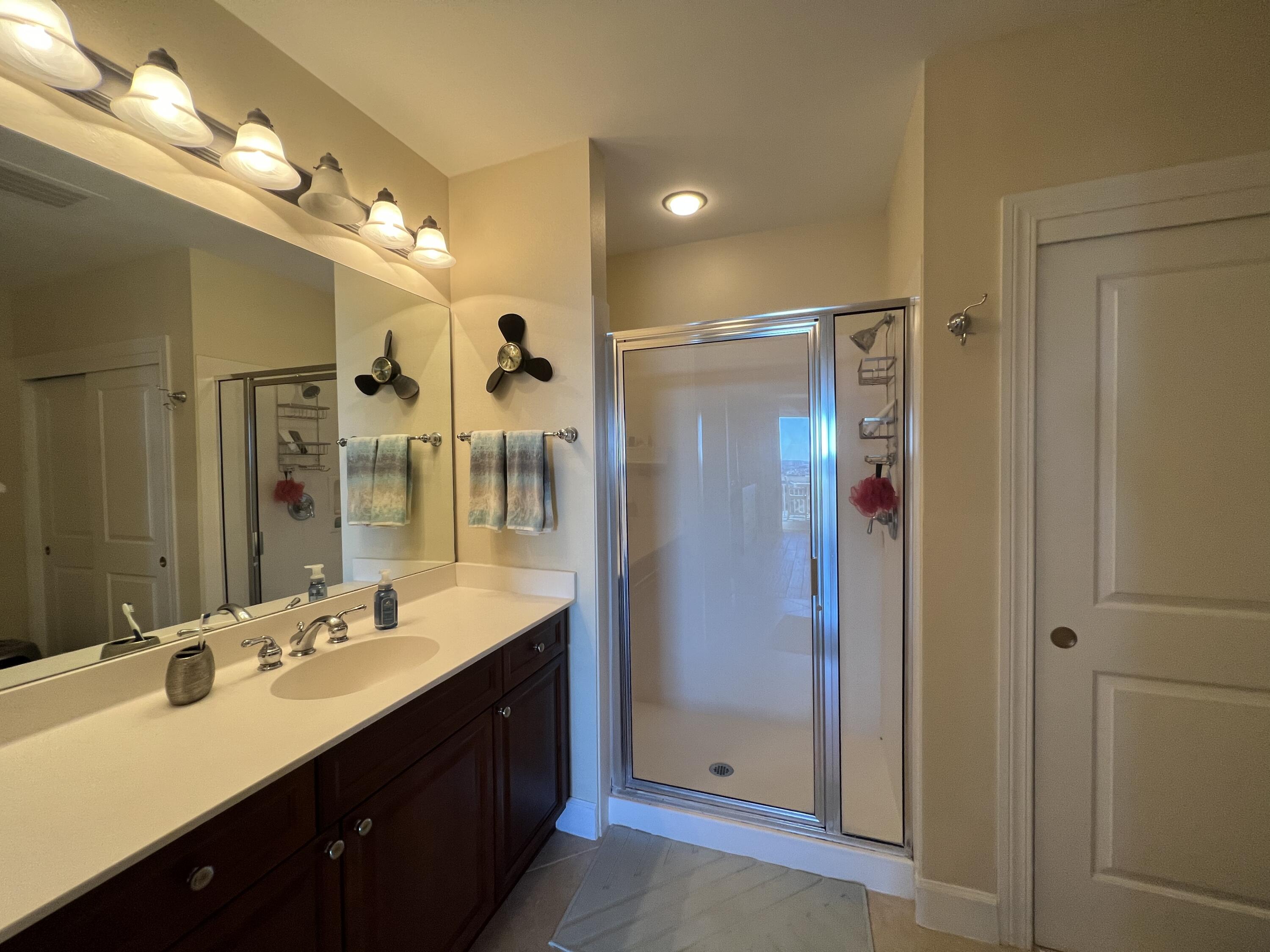 HARBOR LANDING - Residential