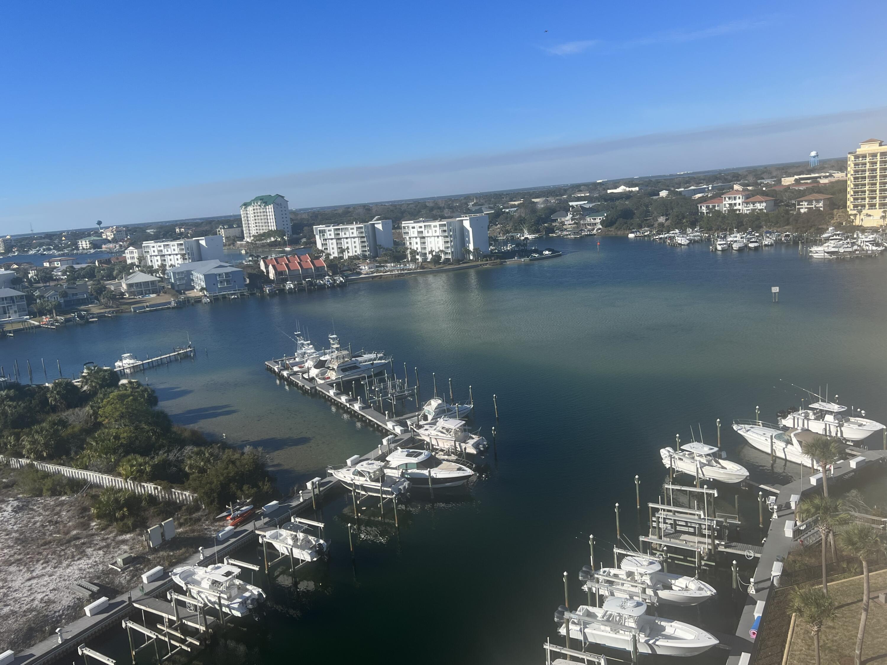 HARBOR LANDING - Residential