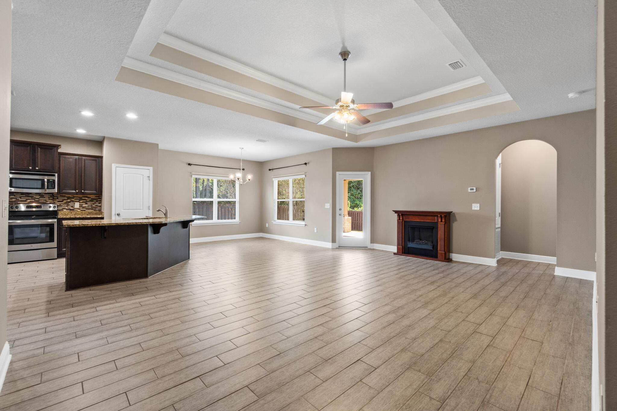 HAMMOCK BAY - Residential