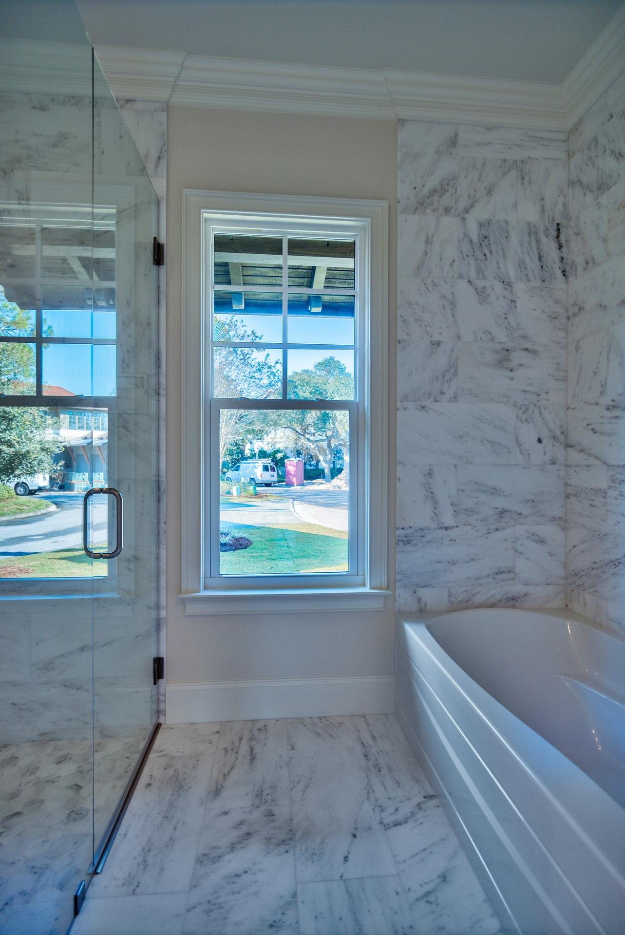 ISLAND ESTATES - Residential