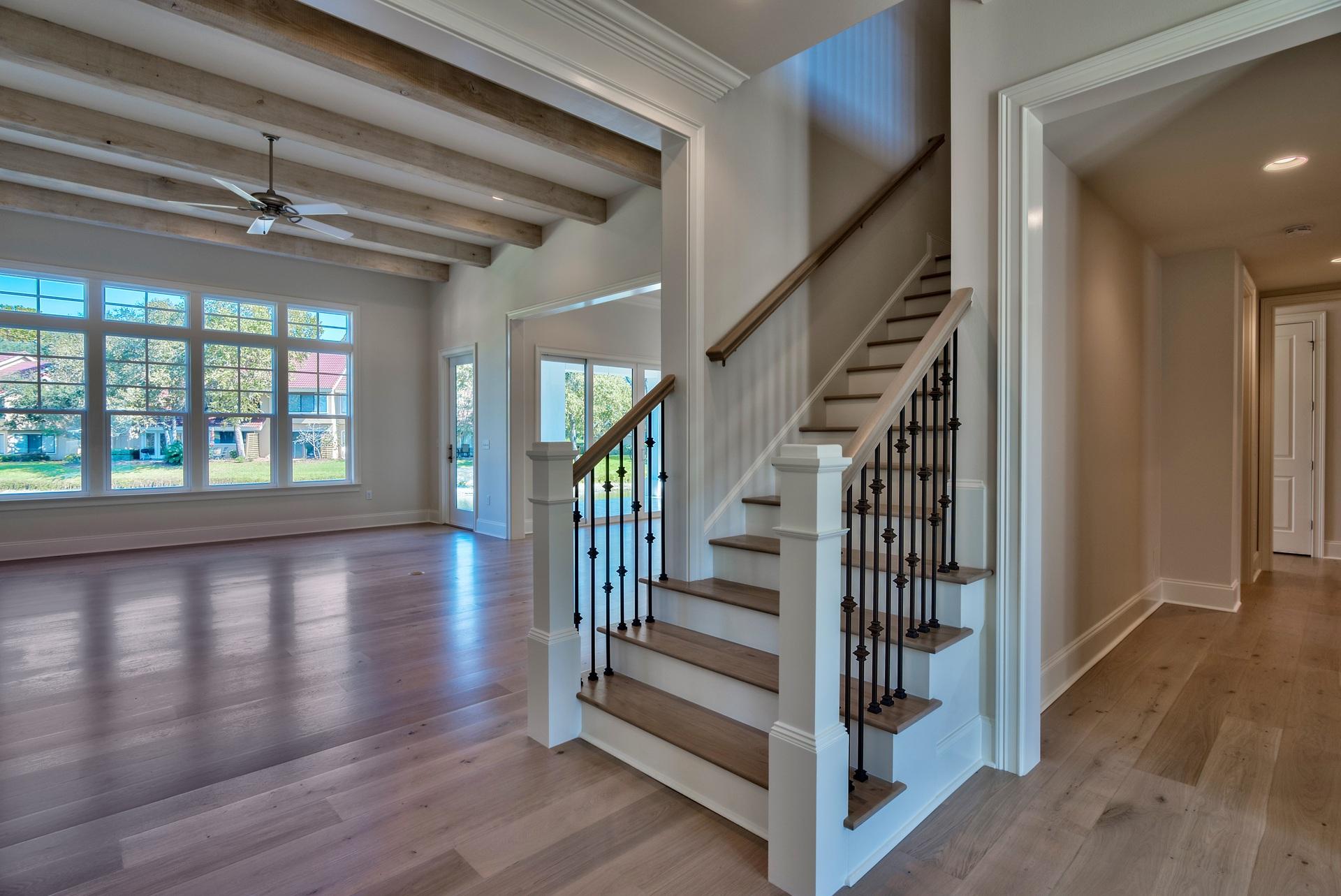 ISLAND ESTATES - Residential