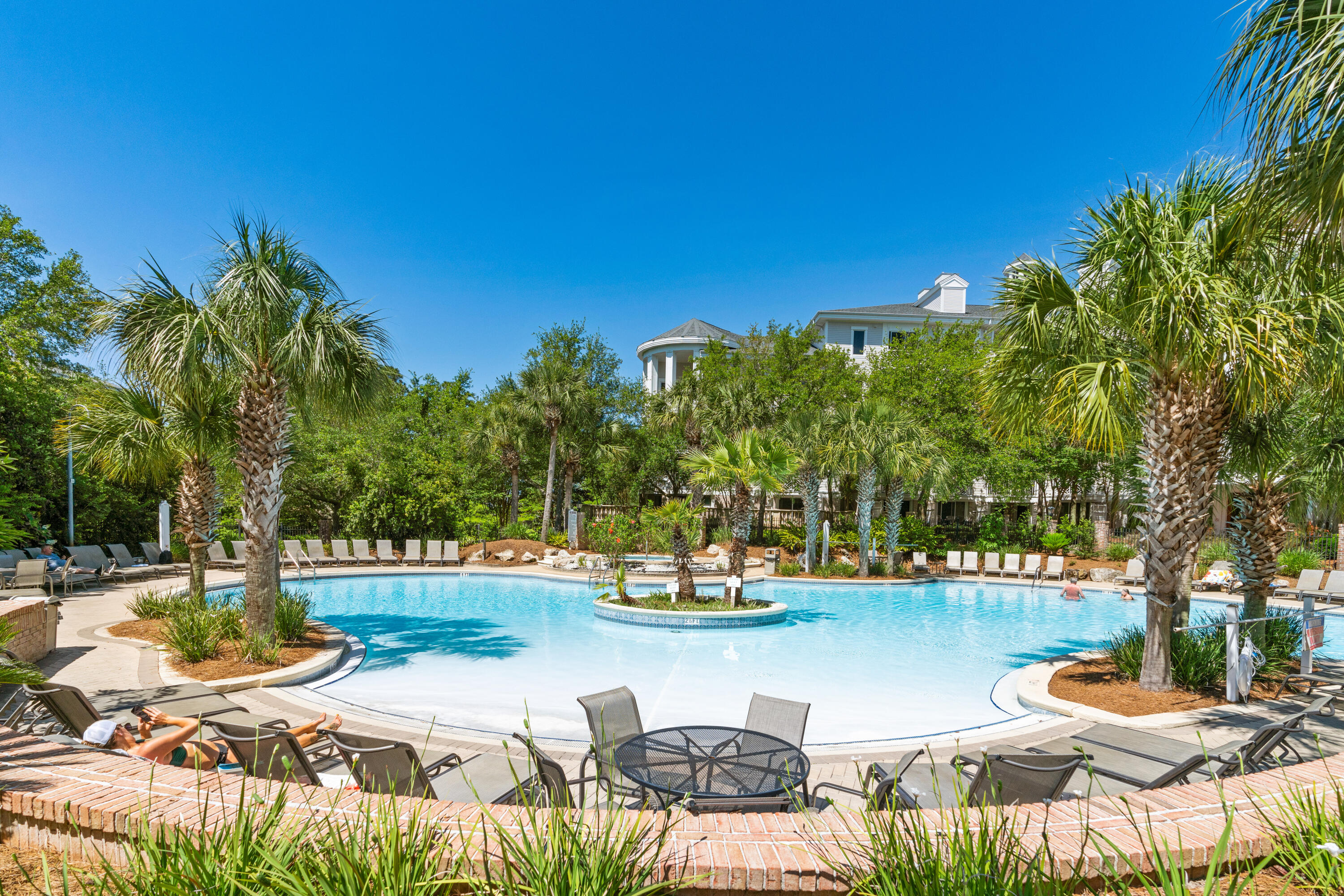 GRAND SANDESTIN - Residential