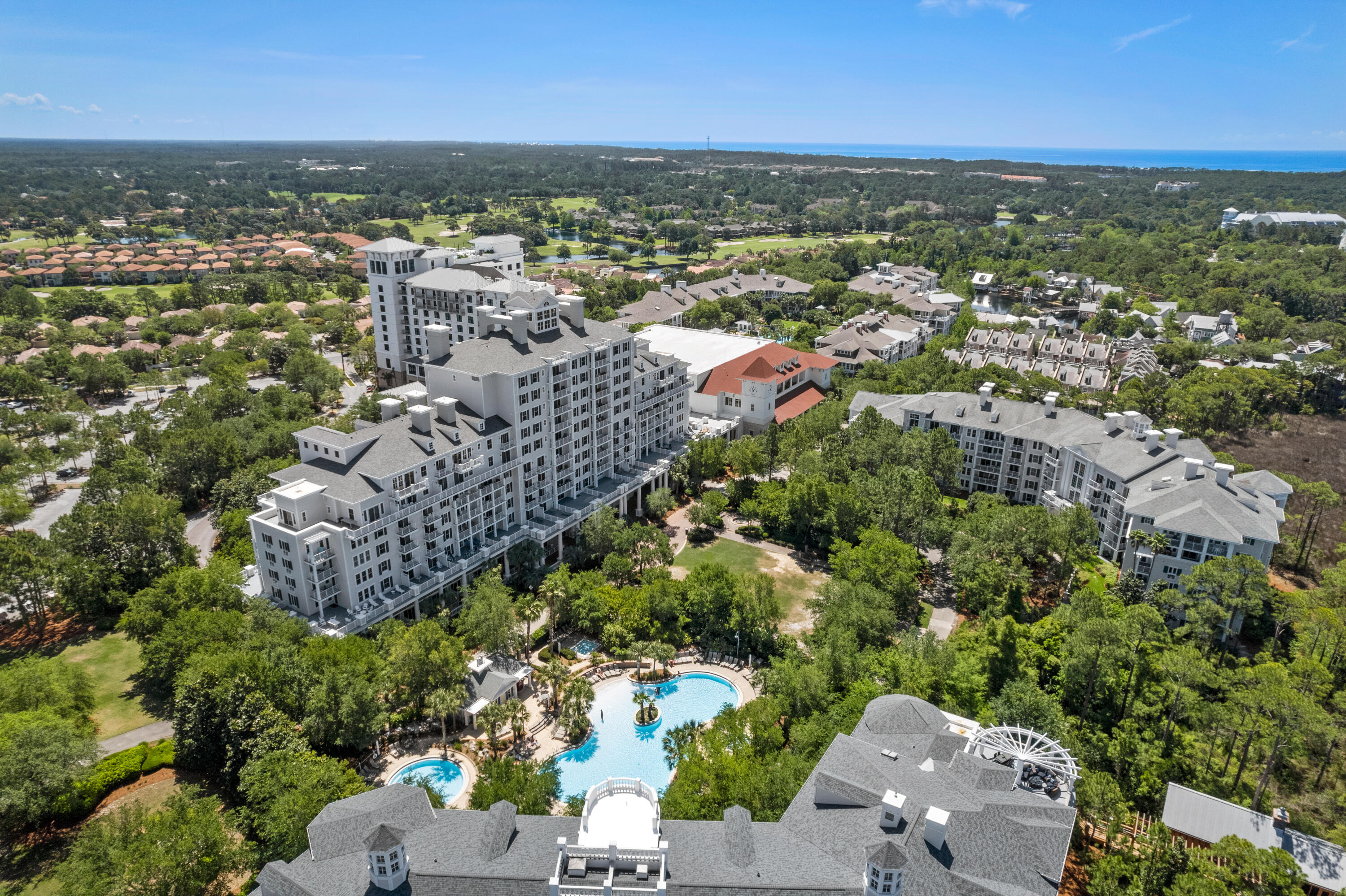 GRAND SANDESTIN - Residential