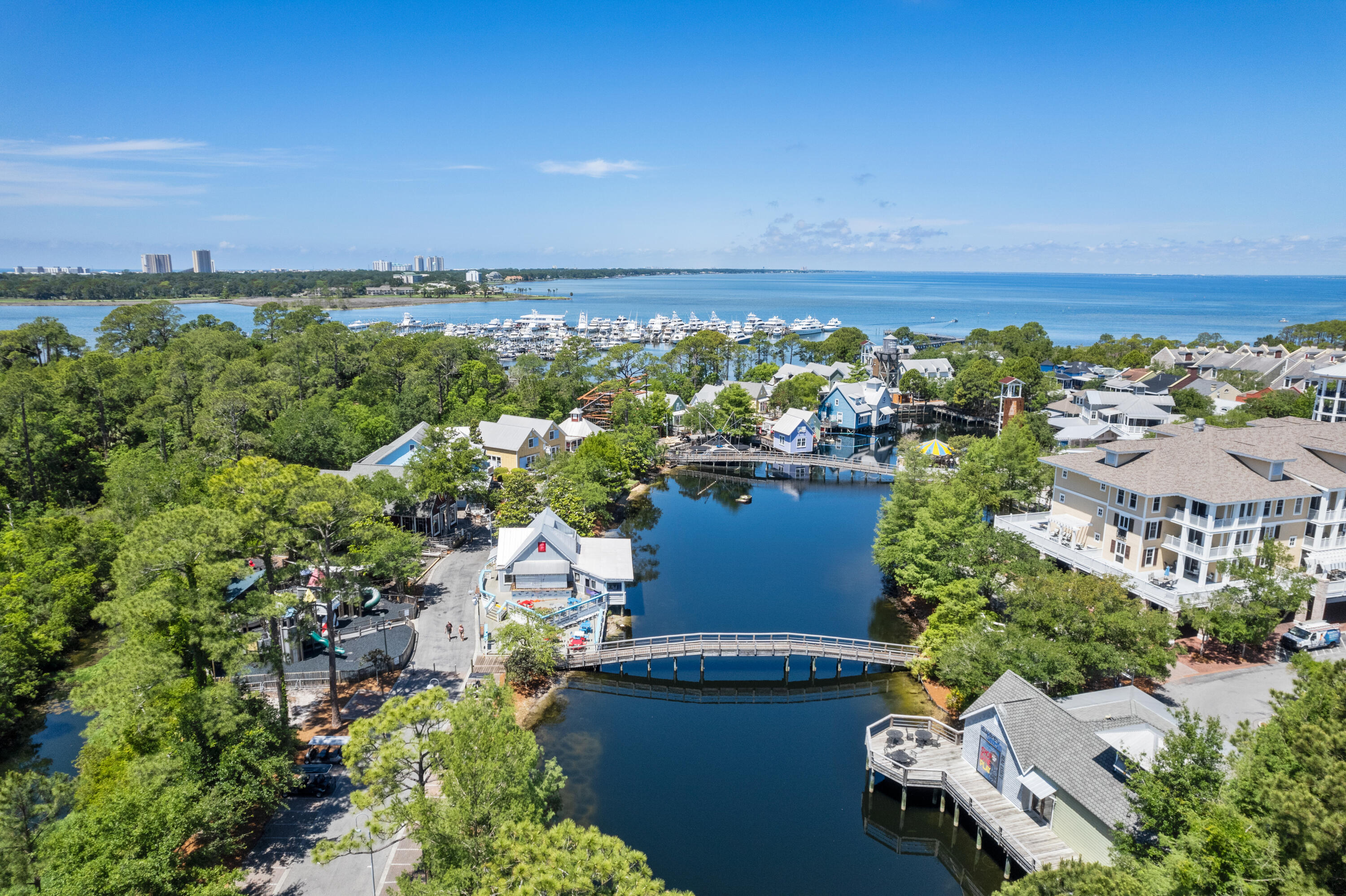 GRAND SANDESTIN - Residential