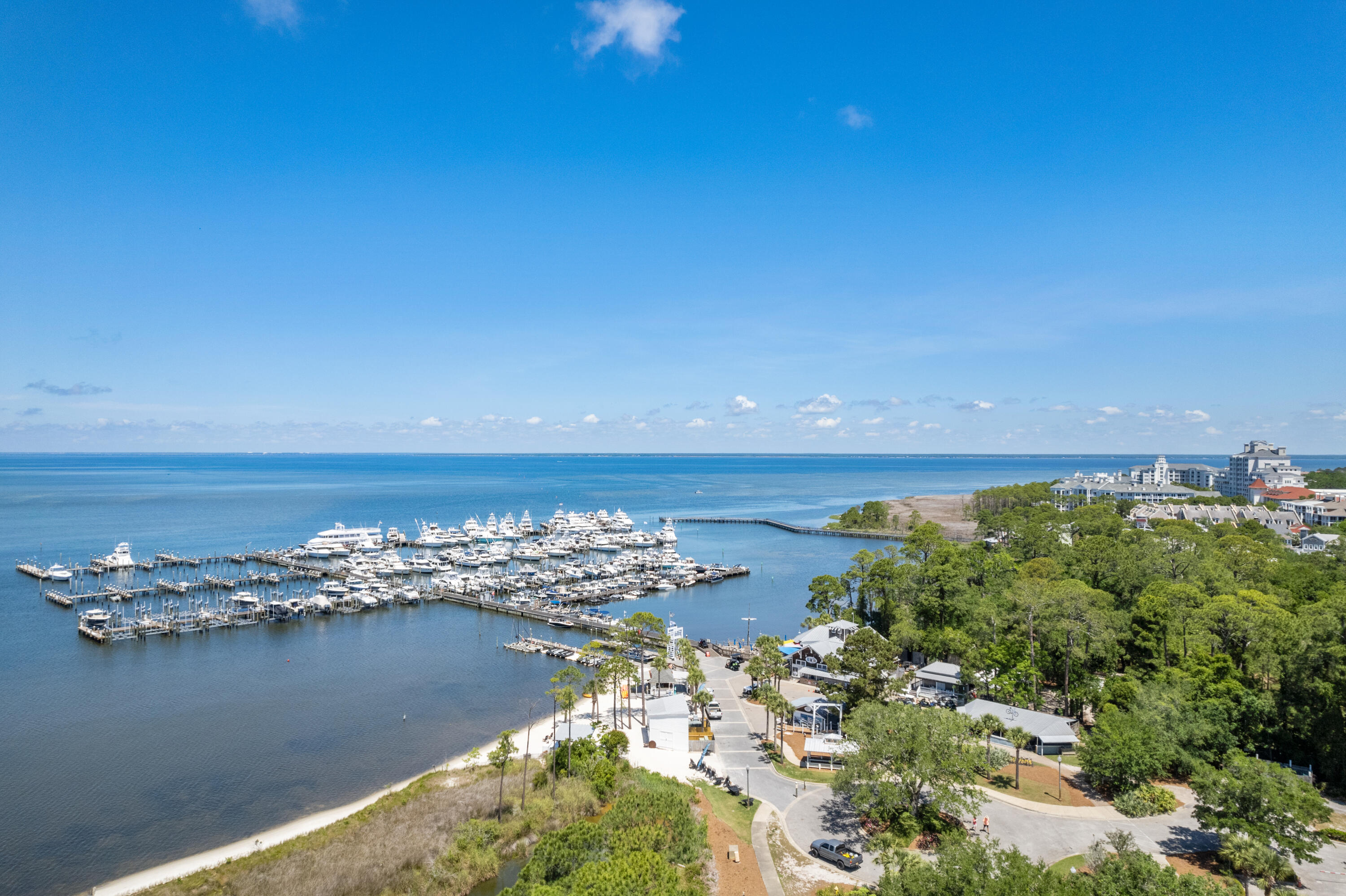 GRAND SANDESTIN - Residential